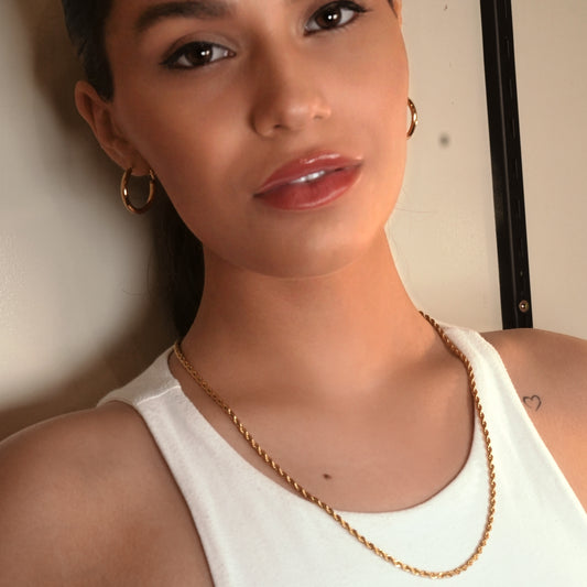 Style BALHAM 7678: Rope Chain Textured Gold Necklace