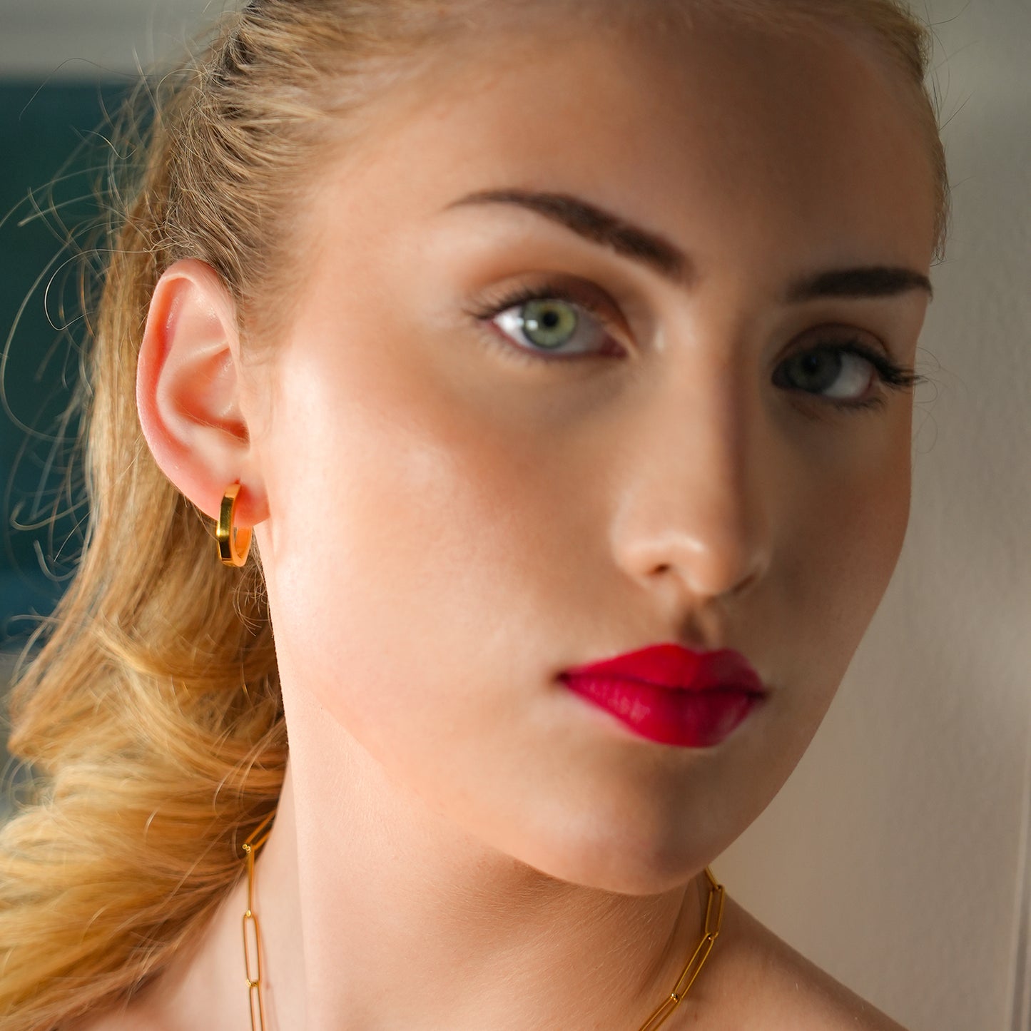 Style: BOLZANO Hexagon Shaped Contemporary Hoop Earrings