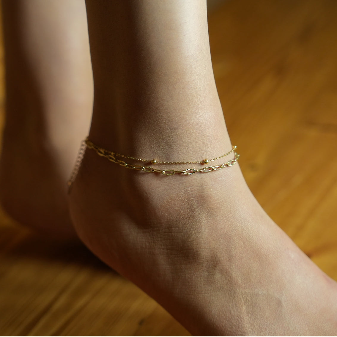 Style CASTILIA LG: Dazzle in Duality: Paper Clip Chain & Beaded Chain Anklet