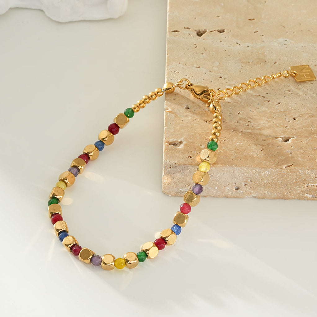 AYANNA Gold: Bracelet with Gold Beads & Hued Crystals