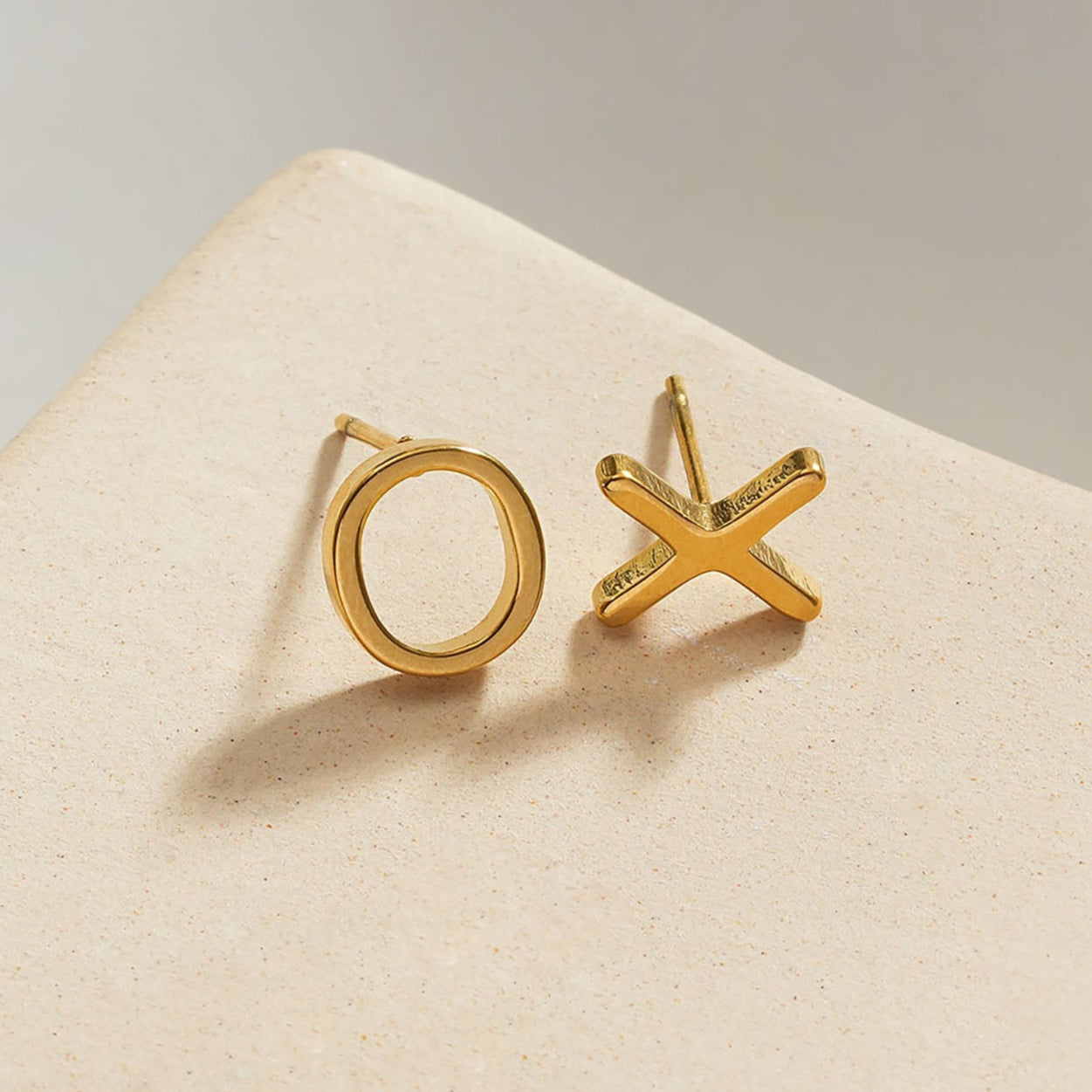 OX Gold: Hugs & Sparkle Stud Earrings
