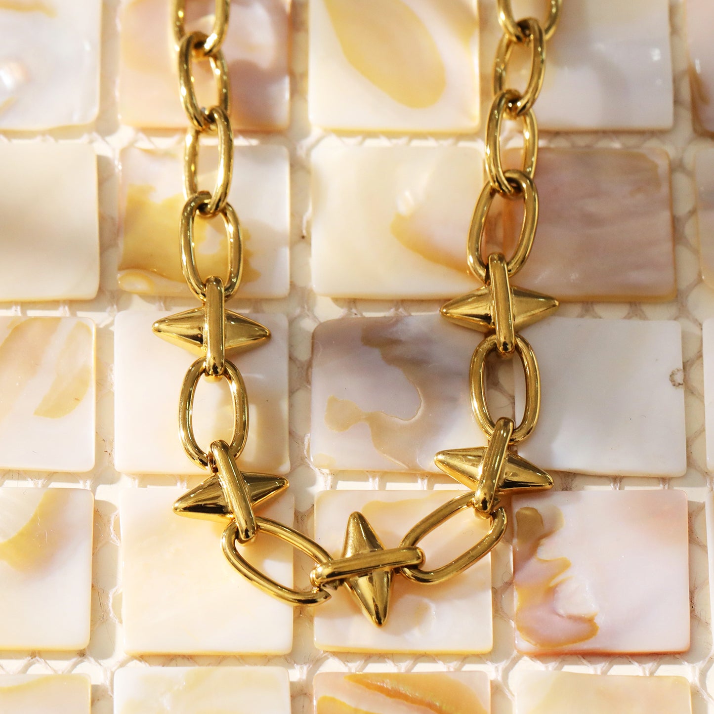 hackney-nine | Style ELLINOR533308: Industrial Chic Diamond Driblet Statement Chain