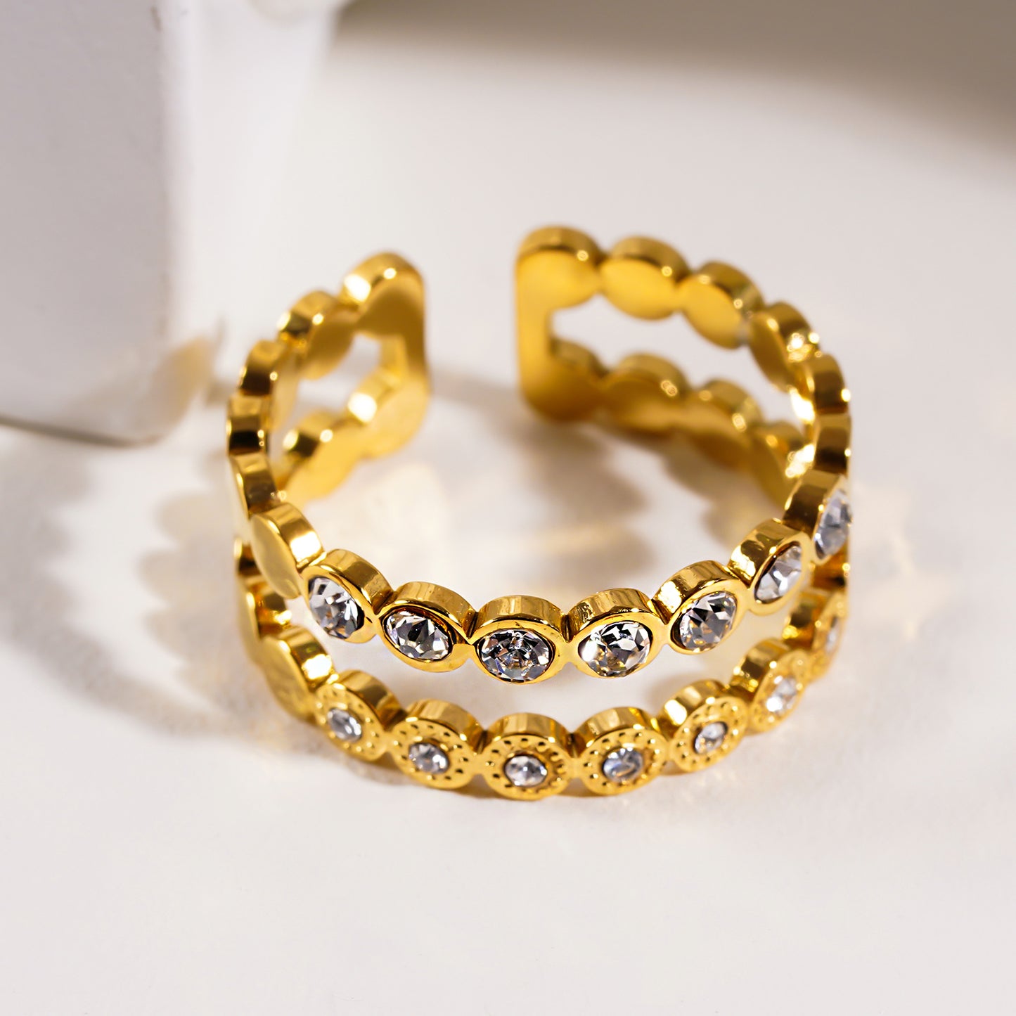 Style ERLAT 4287: Double Stacked Zirconia Embellished Textured Ring.