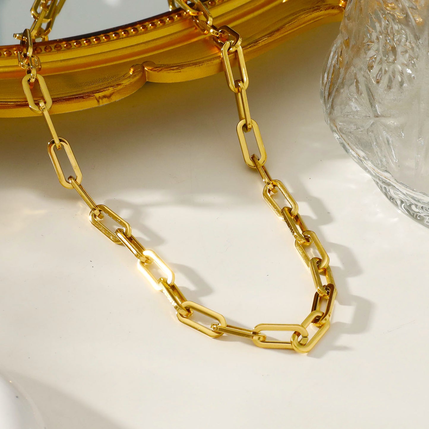 BAYSWATER 18": Contemporary Paper Clip Gold Chain Necklace