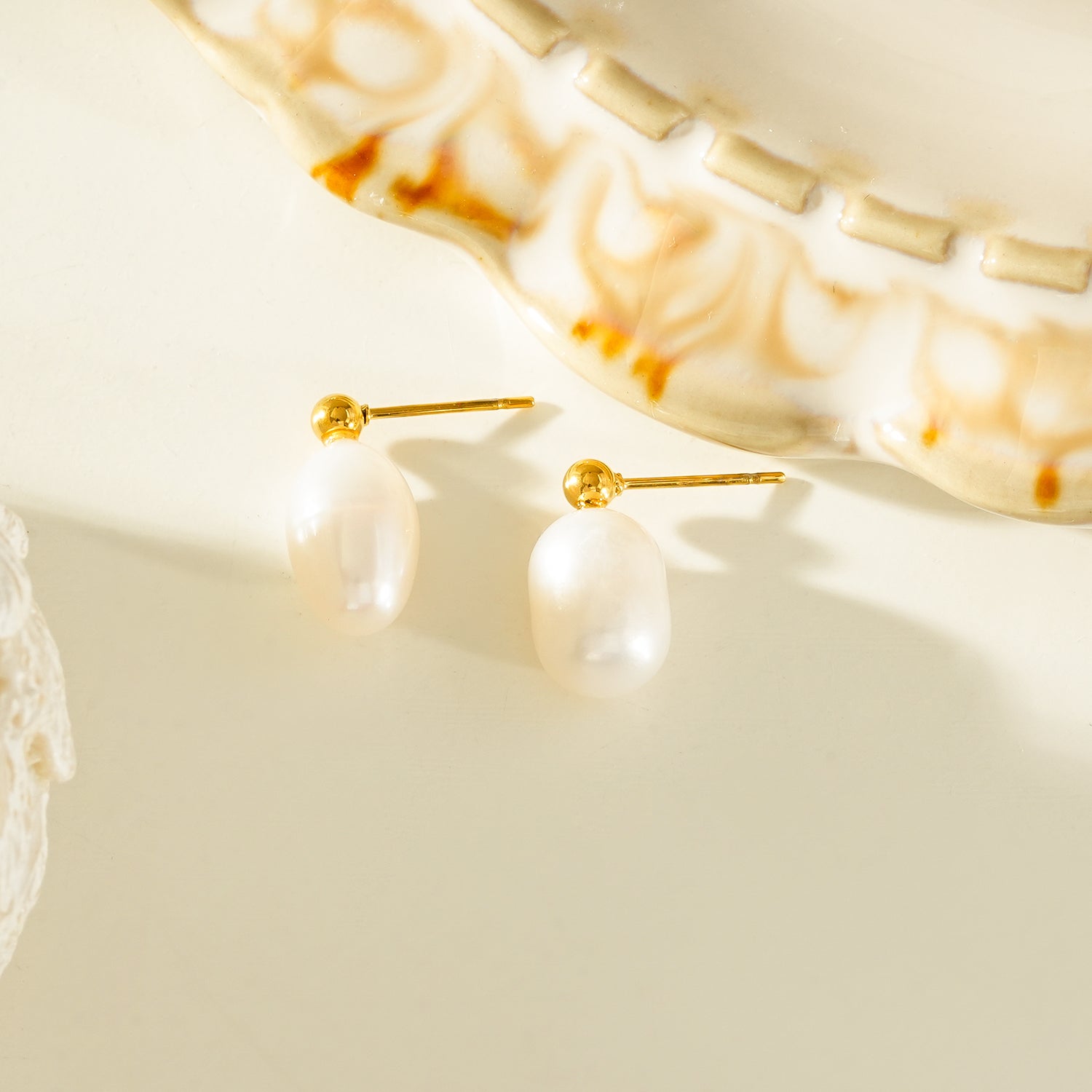 MAGANA Gold: Petit Pearl Stud Earrings with Mini Bead Crown