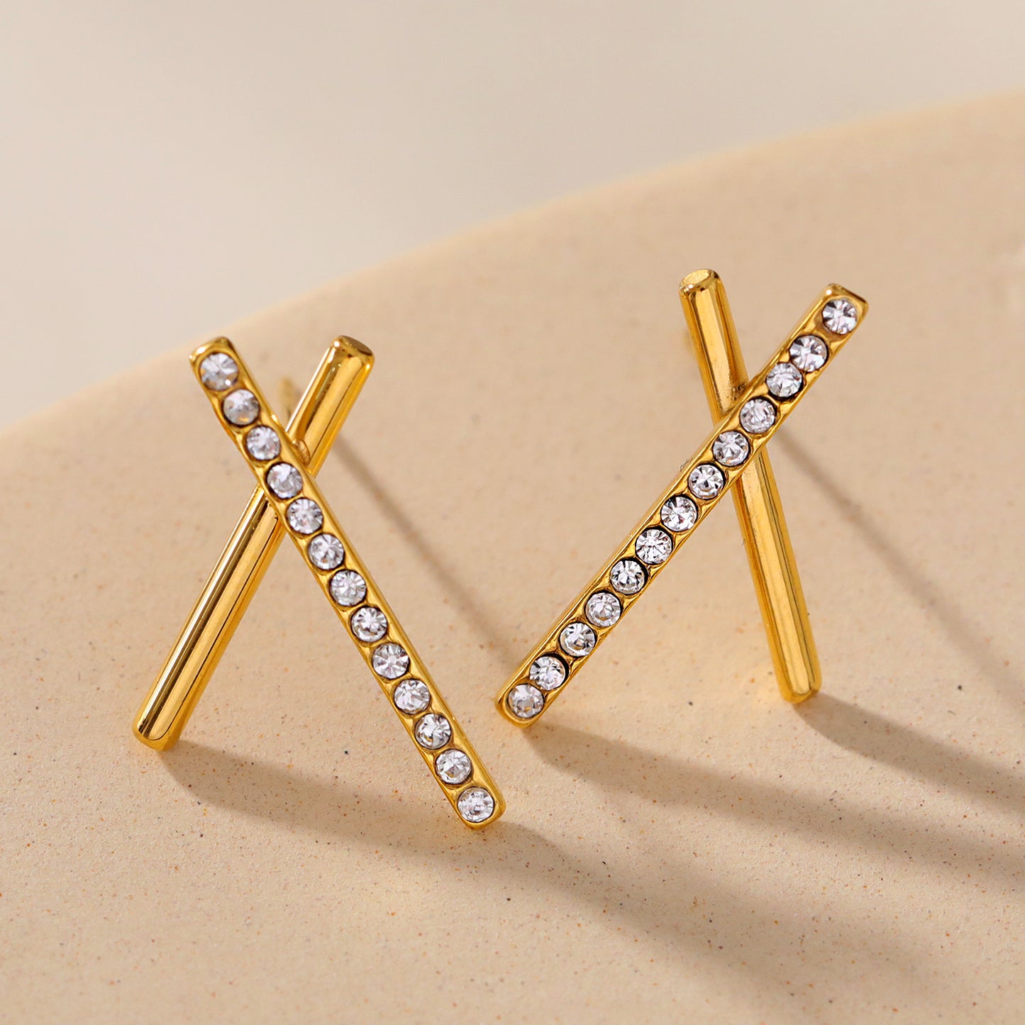 hackney-nine | hackneynine | tessa65059-studs | geometric-jewellery | modern-jewellery | affordable-jewellery