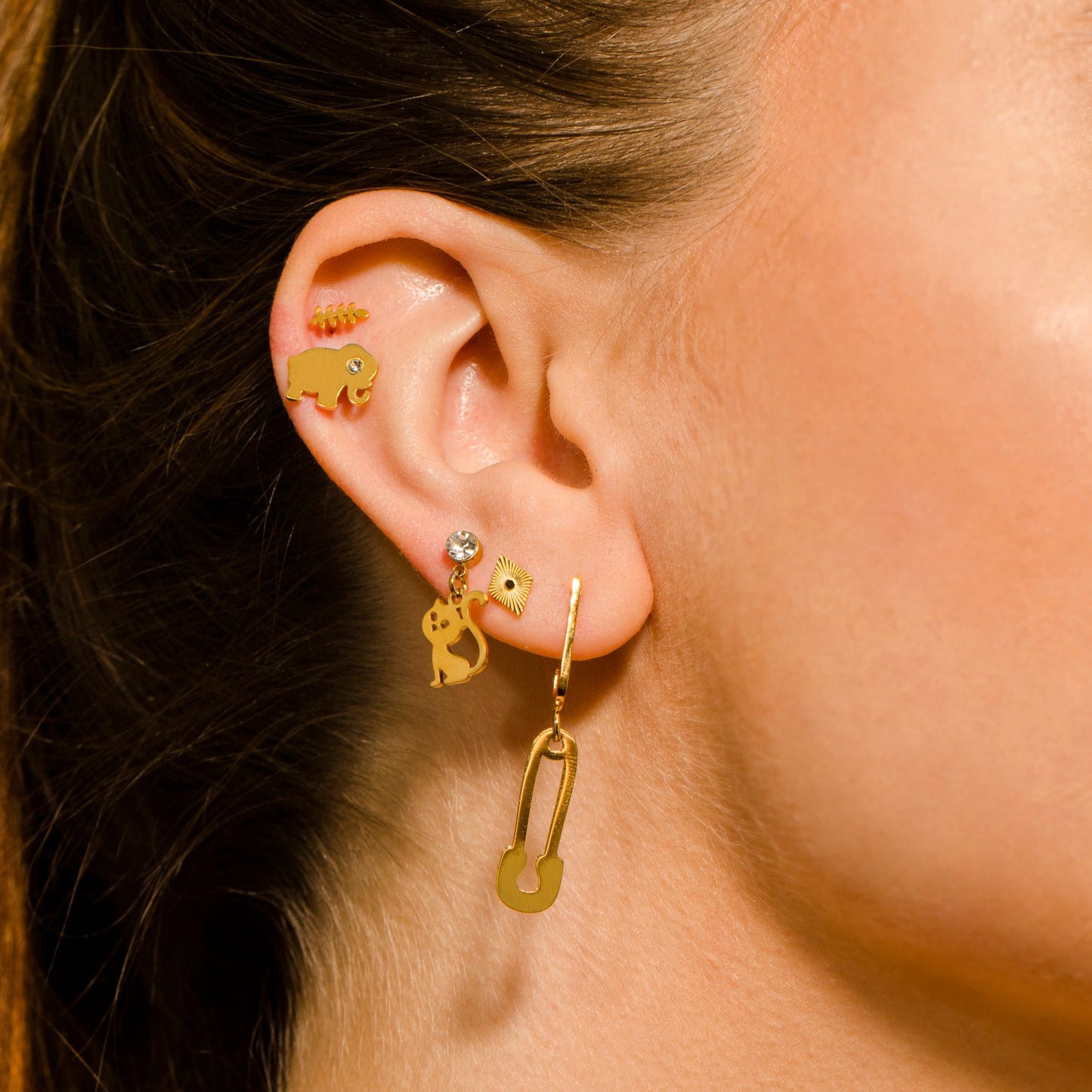 hackney nine | hackneynine | necklace | hoops | bracelets | earrings | charms | studs_earrings | jewellery | jewellery-store | shop-jewelry | gold-jewellery | silver-jewellery | dressy_jewellery | classy_ jewellery | on_trend_jewellery | fashion_ jewellery | cool_jewellery | affordable_jewellery | designer_jewellery | vintage_jeweler | gifts-for-her | gifts-for-mum | gifts-for-girls | gifts-for-females | dainty-jewellery | bridesmaid-gift | zirconia | chains | chain-necklace