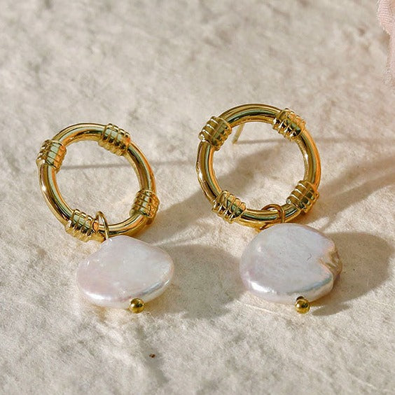 KINSLEY Natural Freshwater Pearl Earrings