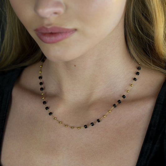 Style: SANTA CRUZ 22107 Black Onyx and Gold Beaded Chain Necklace.
