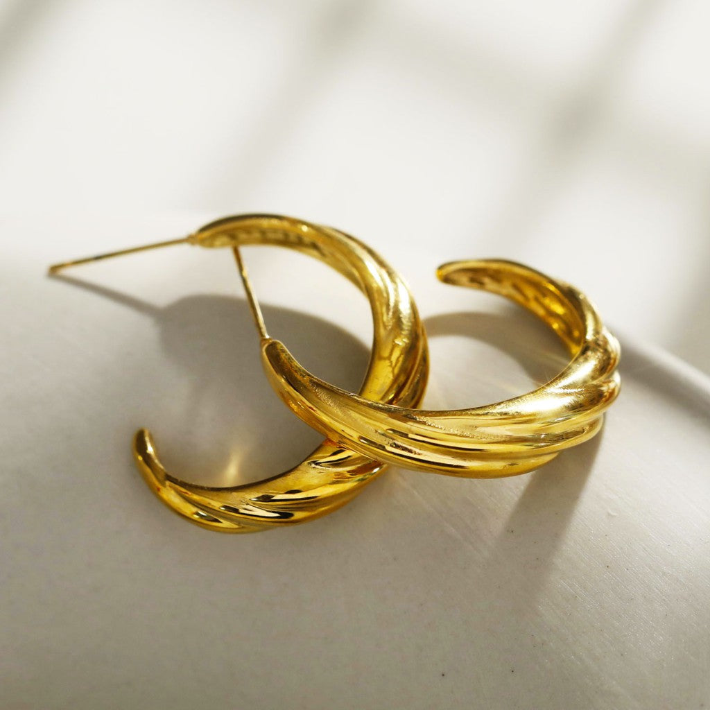 DORSINA Textured Lines Hoop Gold Earrings. Inspired by Nature.