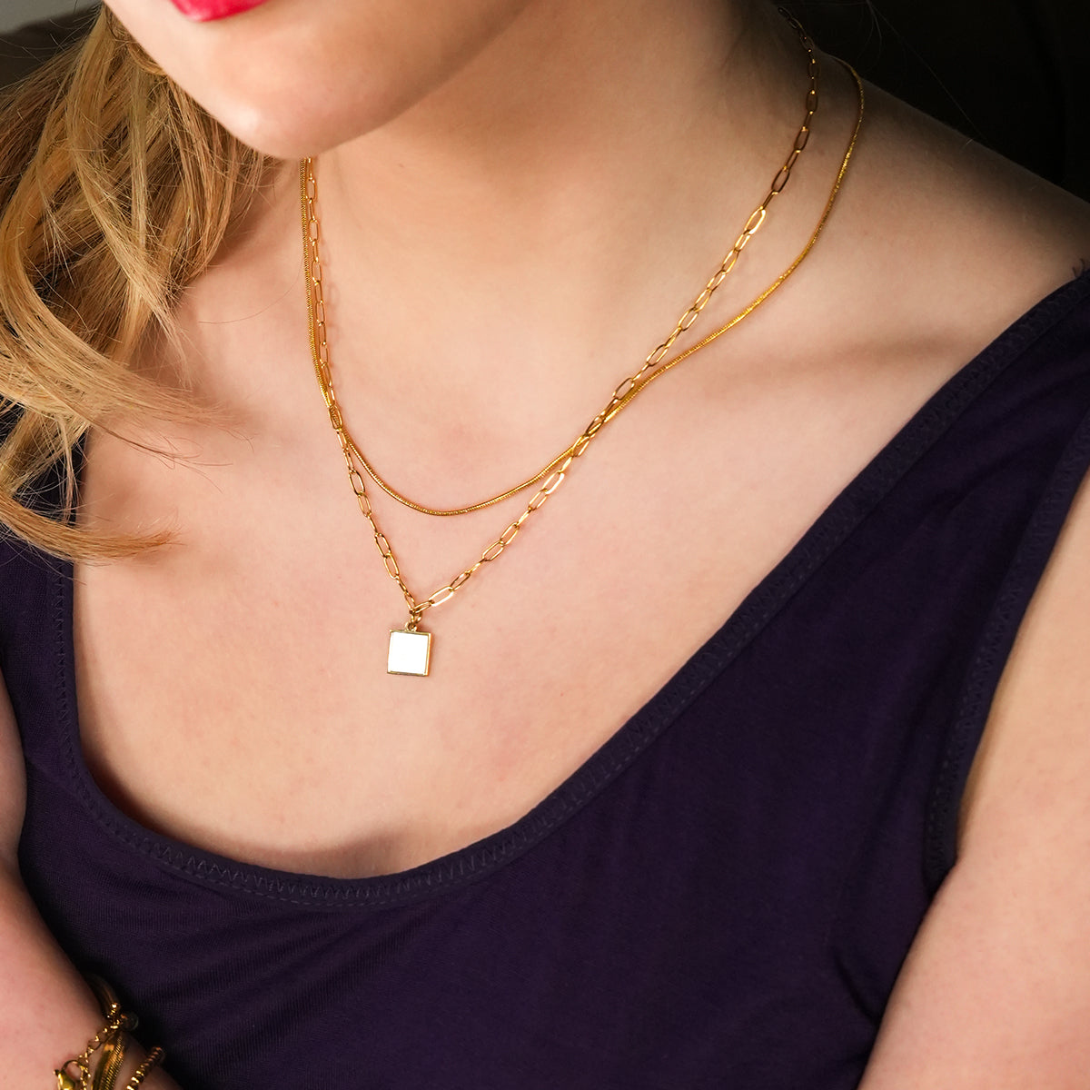 Style ANNABELLA 0092: Minimalist Metal & Shell Square Pendant on a Paper-Clip Chain Necklace.
