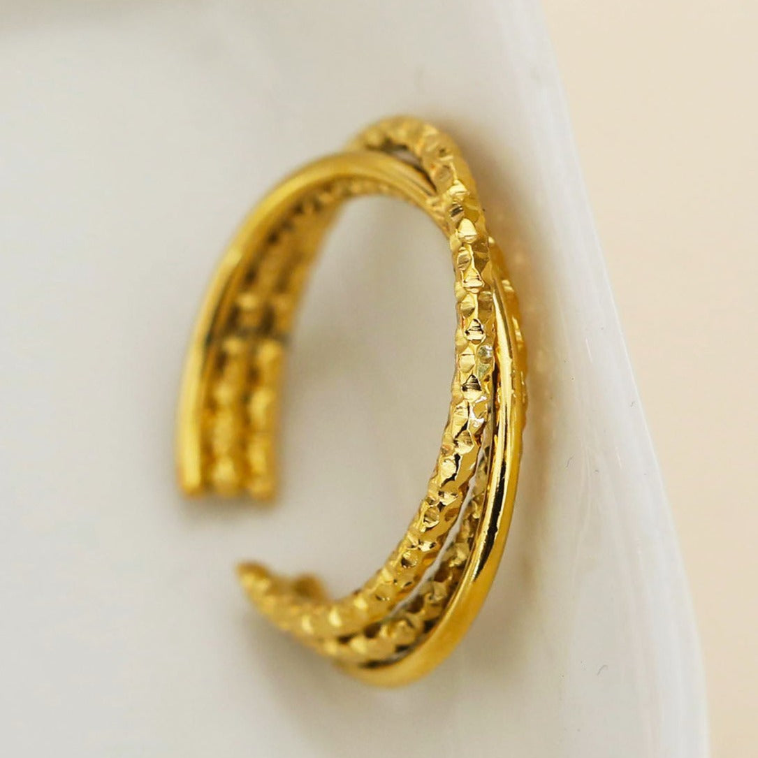 Style AZURA 221142: Triple Stacked Contrasting Textured Ring.