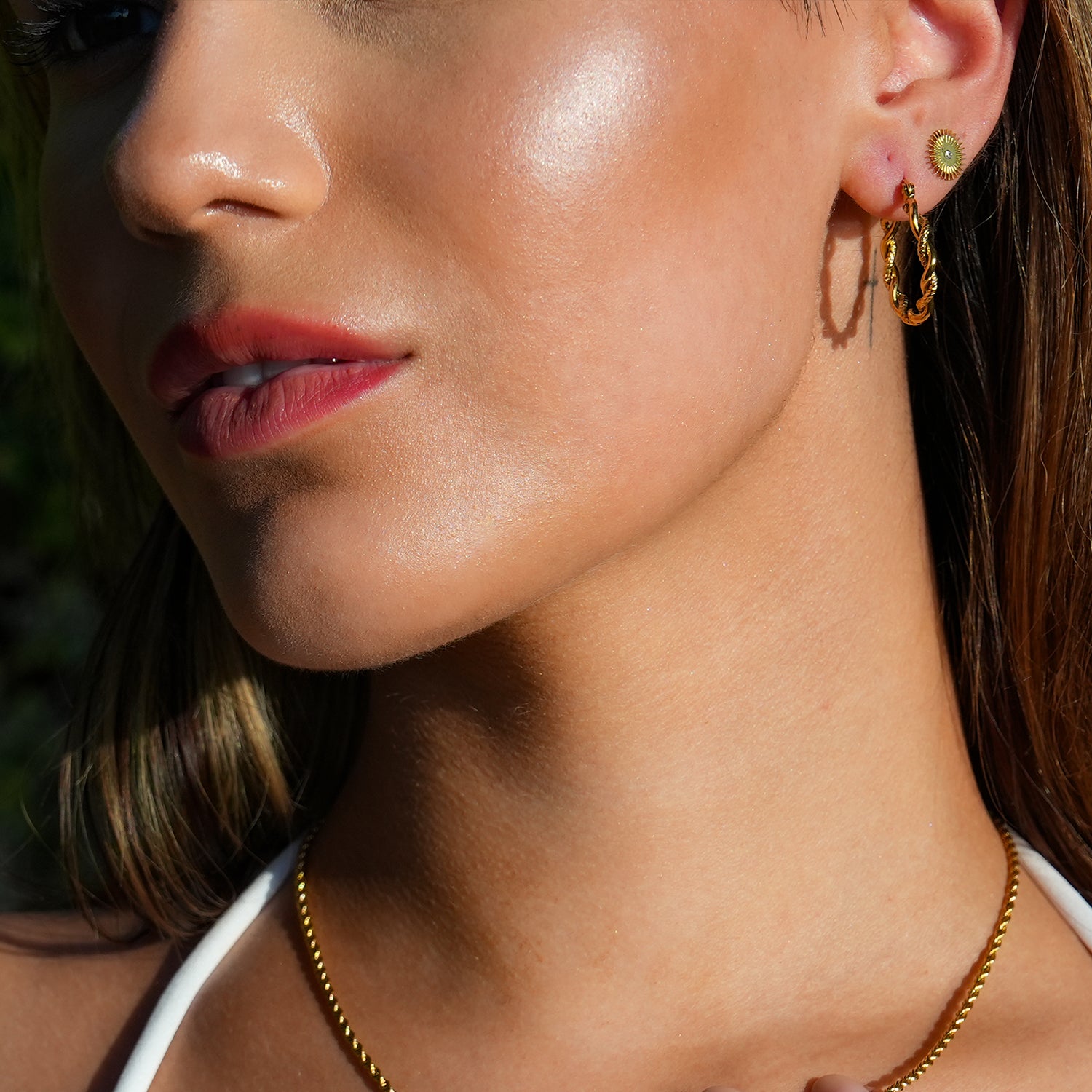 Style BARBARA: Contrast Textured Twisted Rope Hoop Earrings