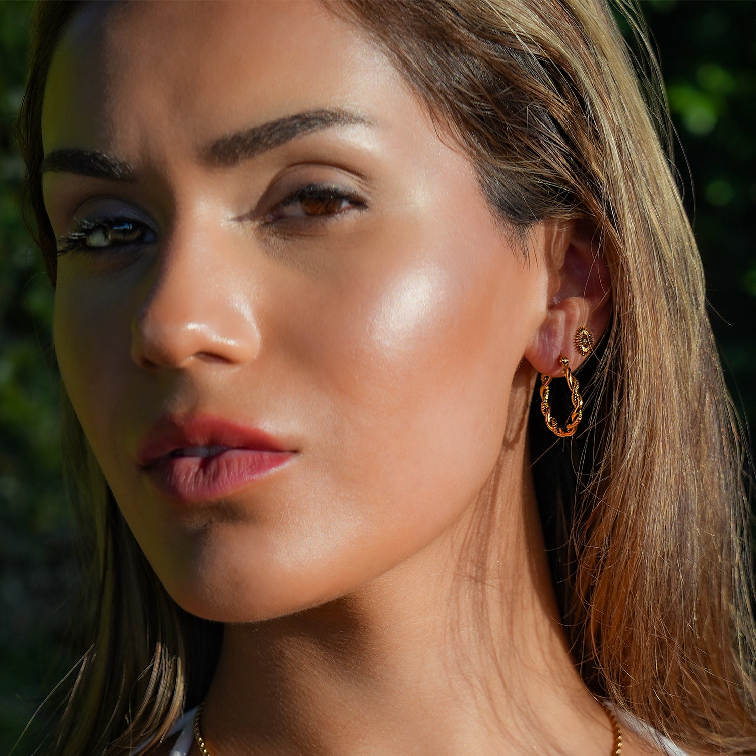 Style BARBARA: Contrast Textured Twisted Rope Hoop Earrings