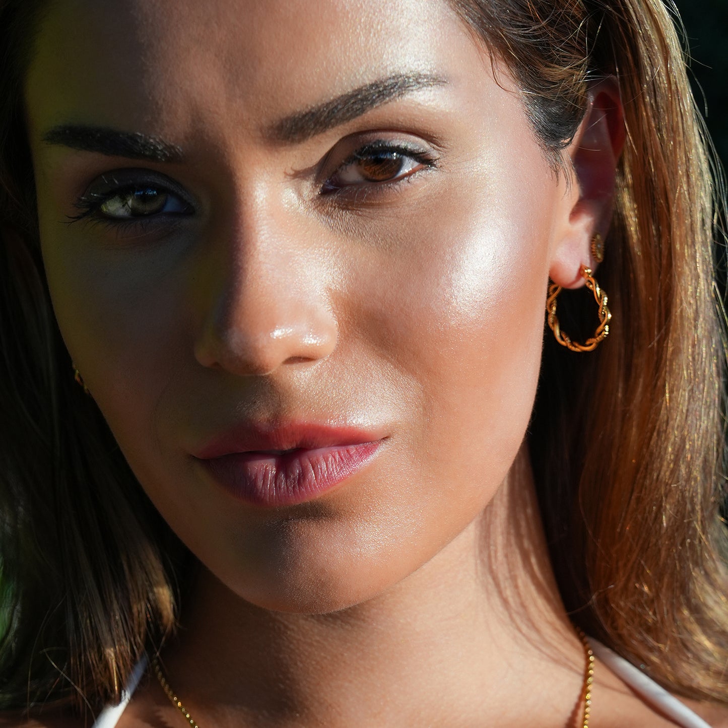 Style BARBARA: Contrast Textured Twisted Rope Hoop Earrings