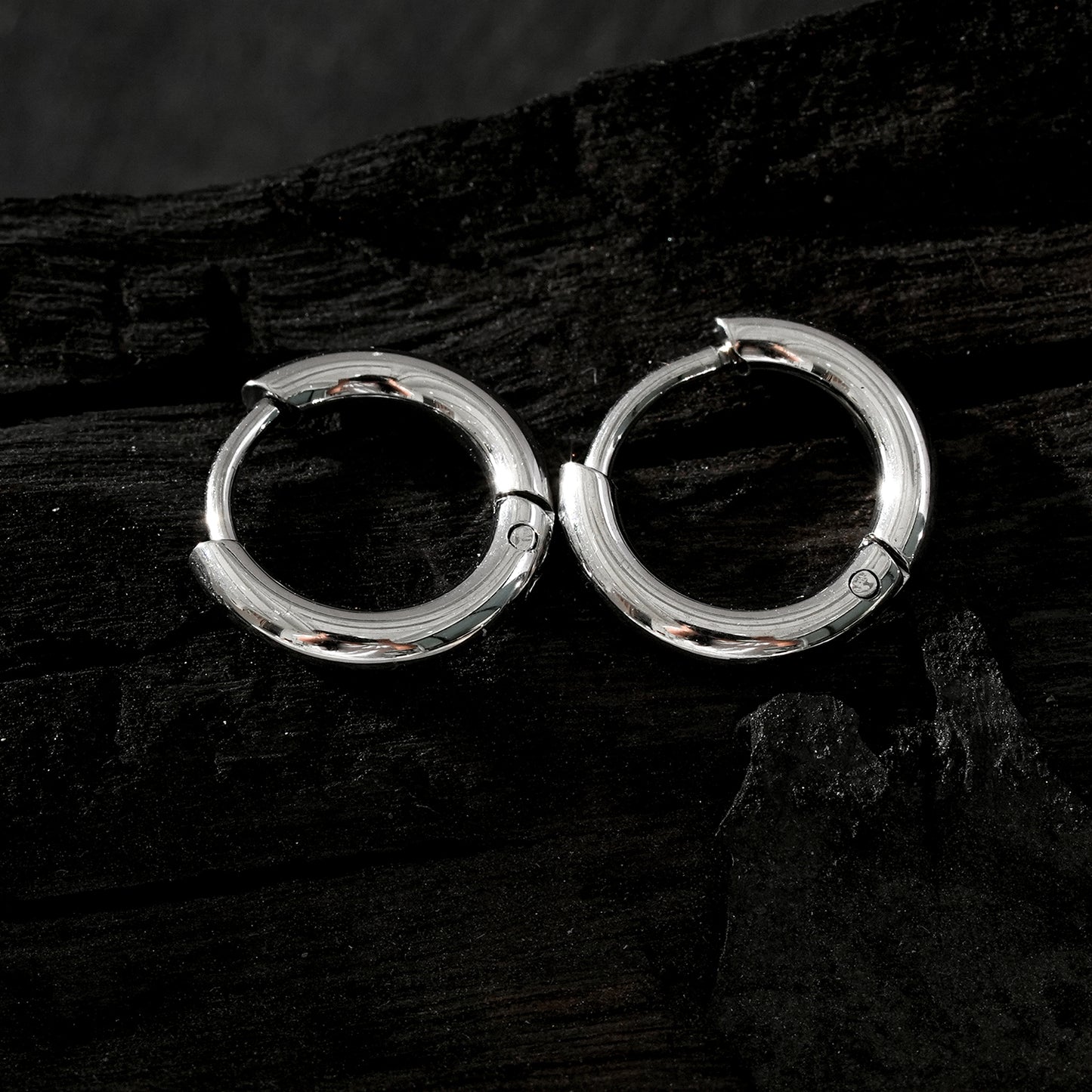 Style BIANCA Silver: Classic Essential Basic Round Silver Hoops. Available in 7 Sizes - 1cm to 6cm