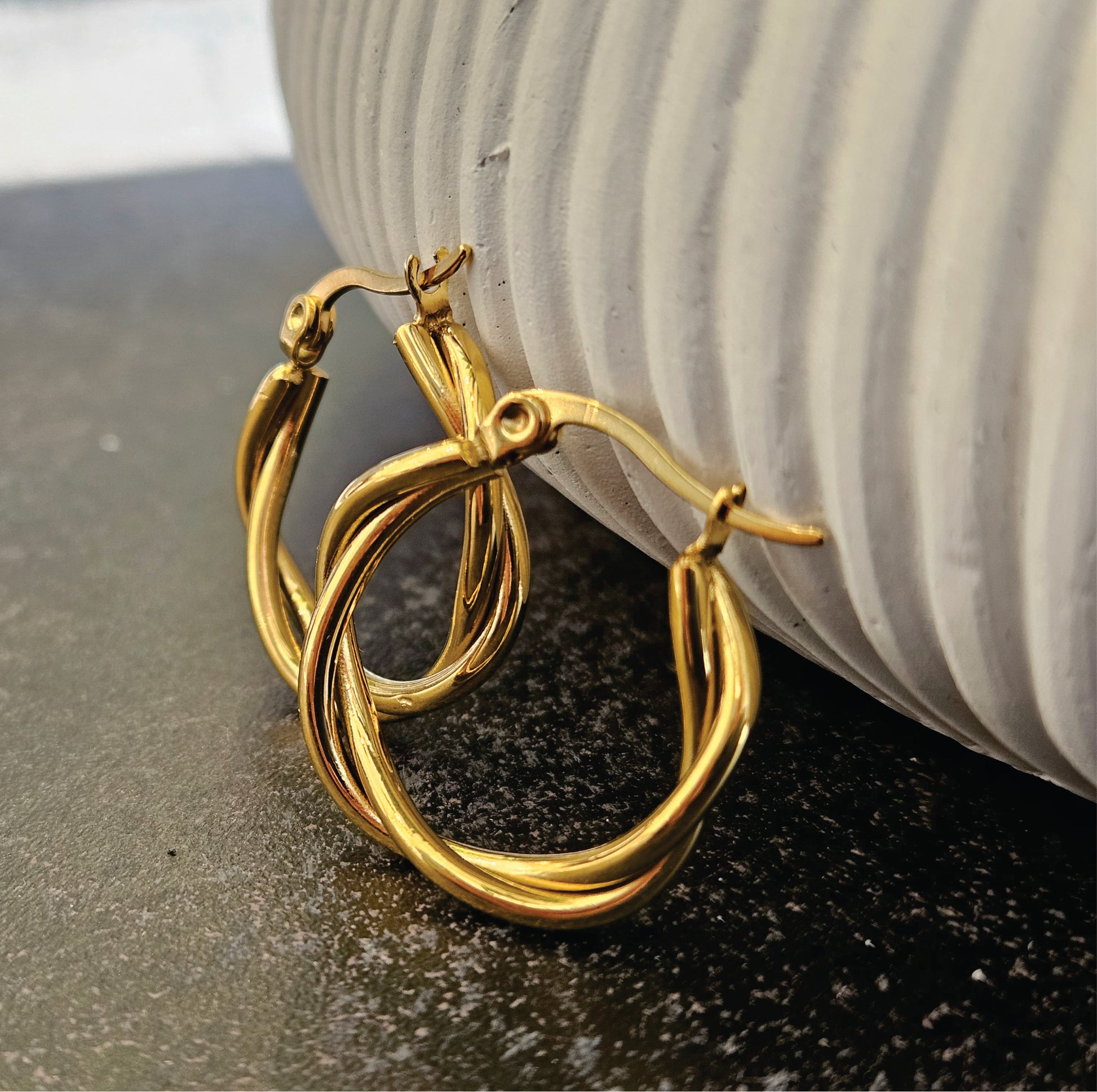 CARLOTA Gold: Twisted Rope Design Hoop Earrings