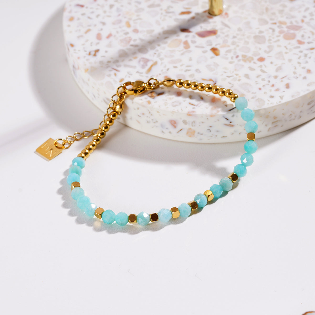 Style CLEMENTINA 2621: Amazonite Stones & Gold Beaded Bracelet.