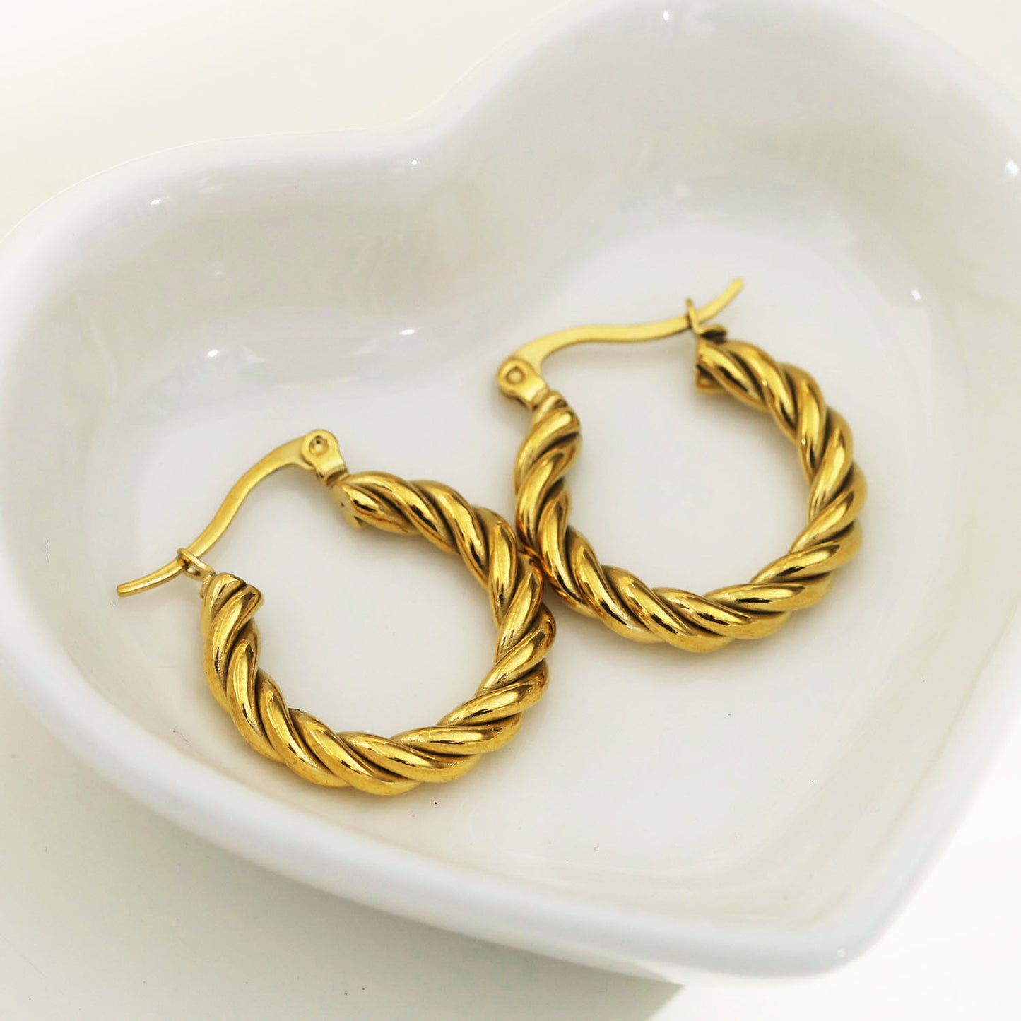 DAVANIA Texture Swirl Hoop Gold Earrings