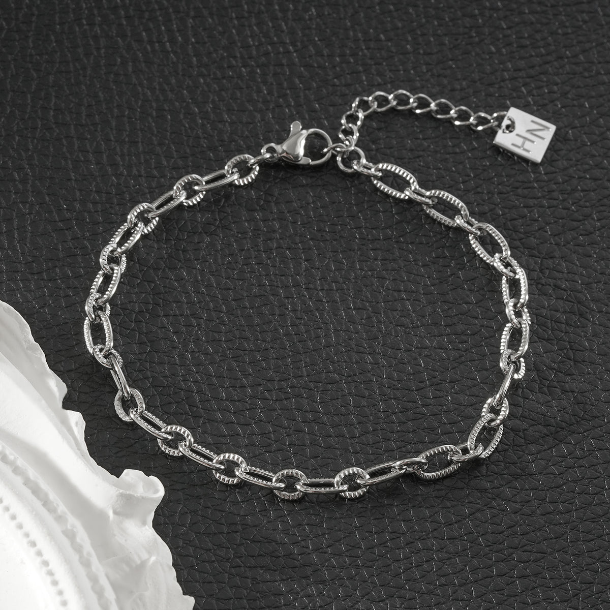 SIONA Silver (White Gold): Textured Link Bracelet – Minimalist Everyday Jewellery