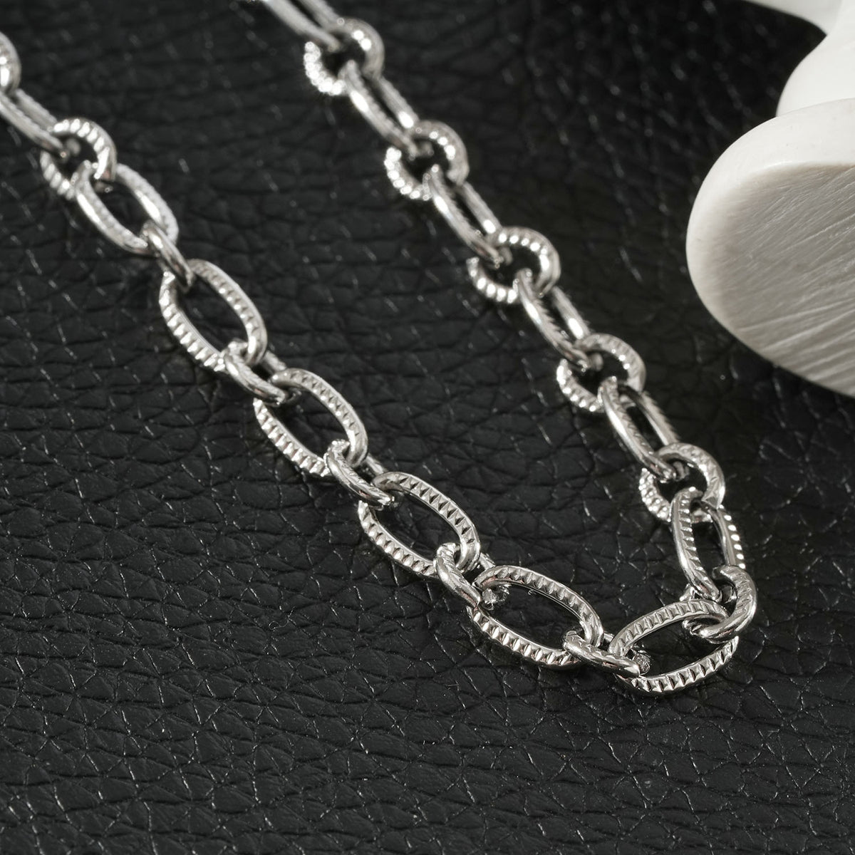 SIONA Silver (White Gold): Textured Link Bracelet – Minimalist Everyday Jewellery