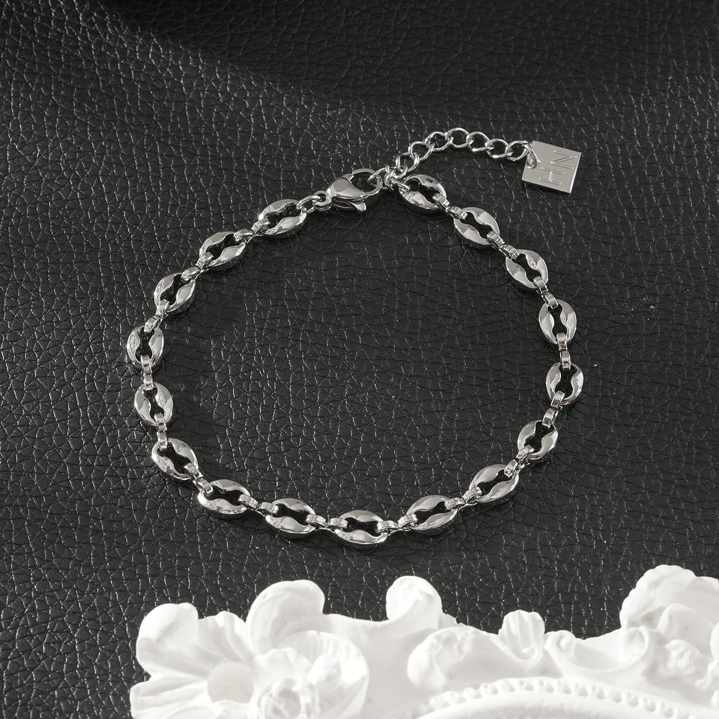 BOSEDE Silver (White Gold): Oval Beaded Link Chain Bracelet – Minimalist Everyday Jewellery