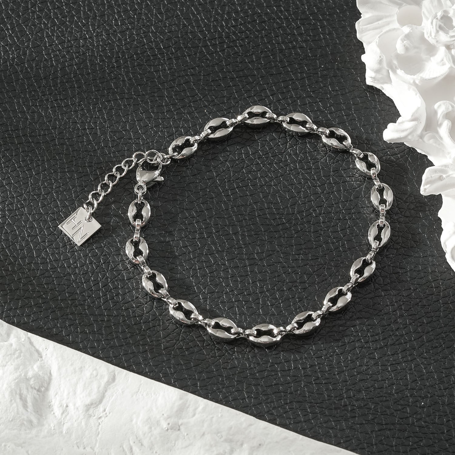 BOSEDE Silver (White Gold): Oval Beaded Link Chain Bracelet – Minimalist Everyday Jewellery