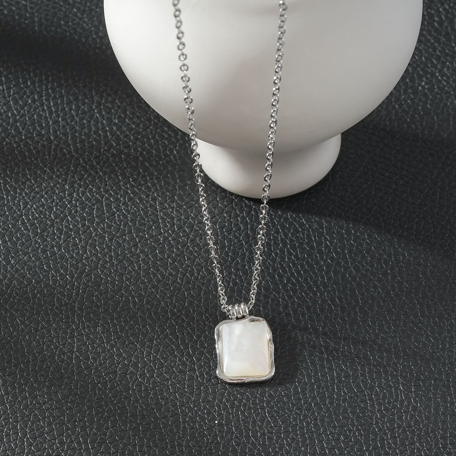 MAUI Silver: Vintage-Inspired Rectangle Shell Pendant Chain Necklace