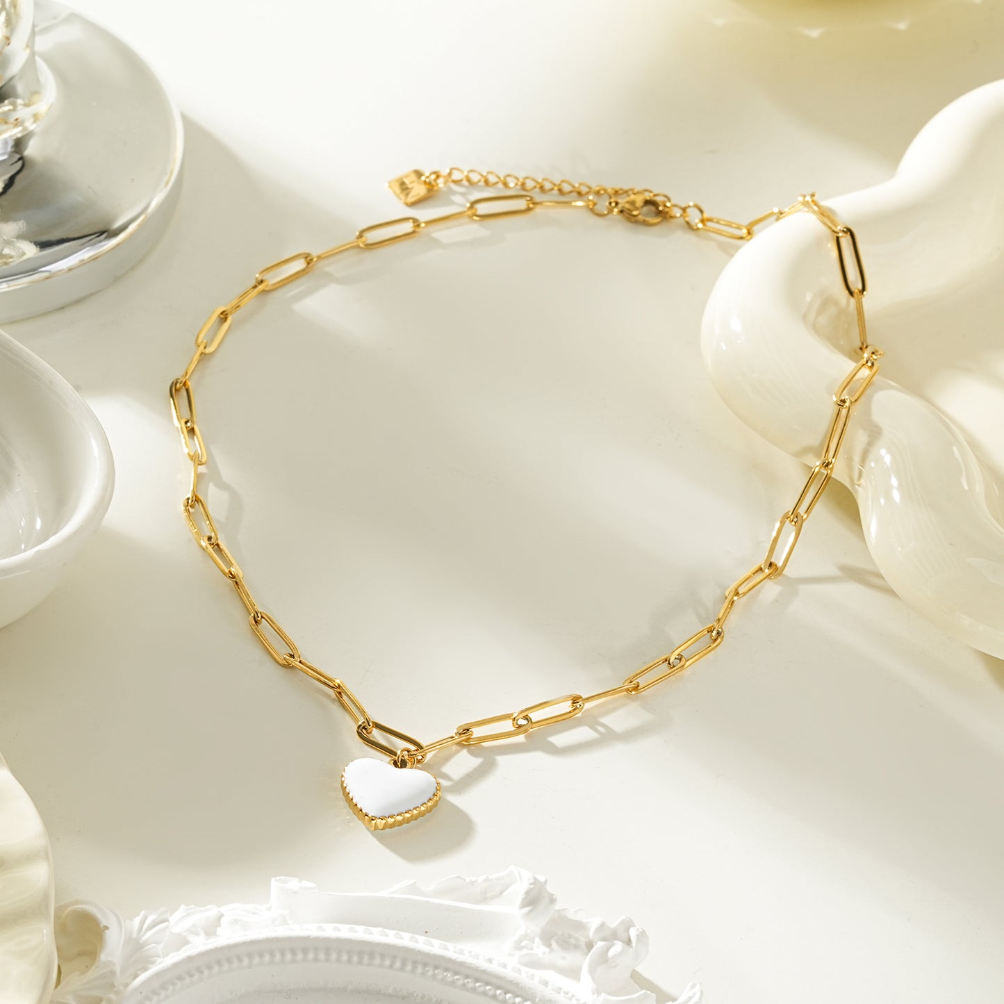 HEART WHITE Gold: Paper Clip Chain Anchoring an Enameled White Heart Charm