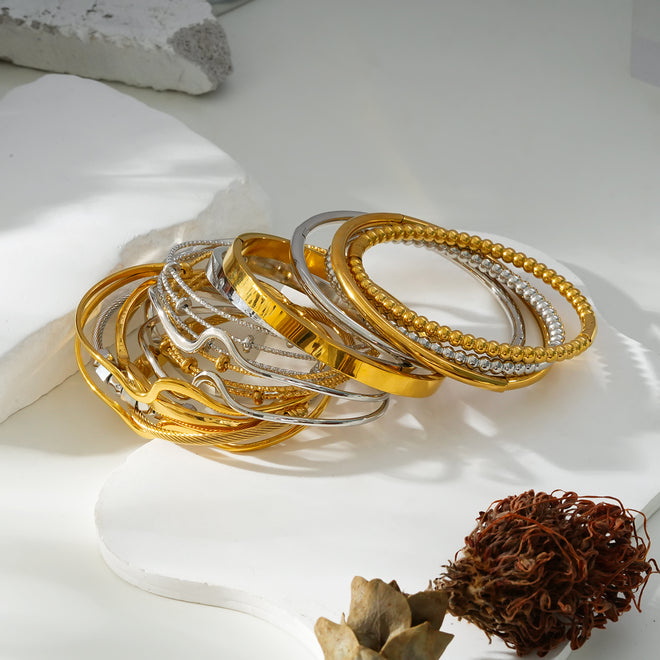 HACKNEY NINE Jewellery-18K Luxe under $50 | Water-Proof | Non-Tarnish