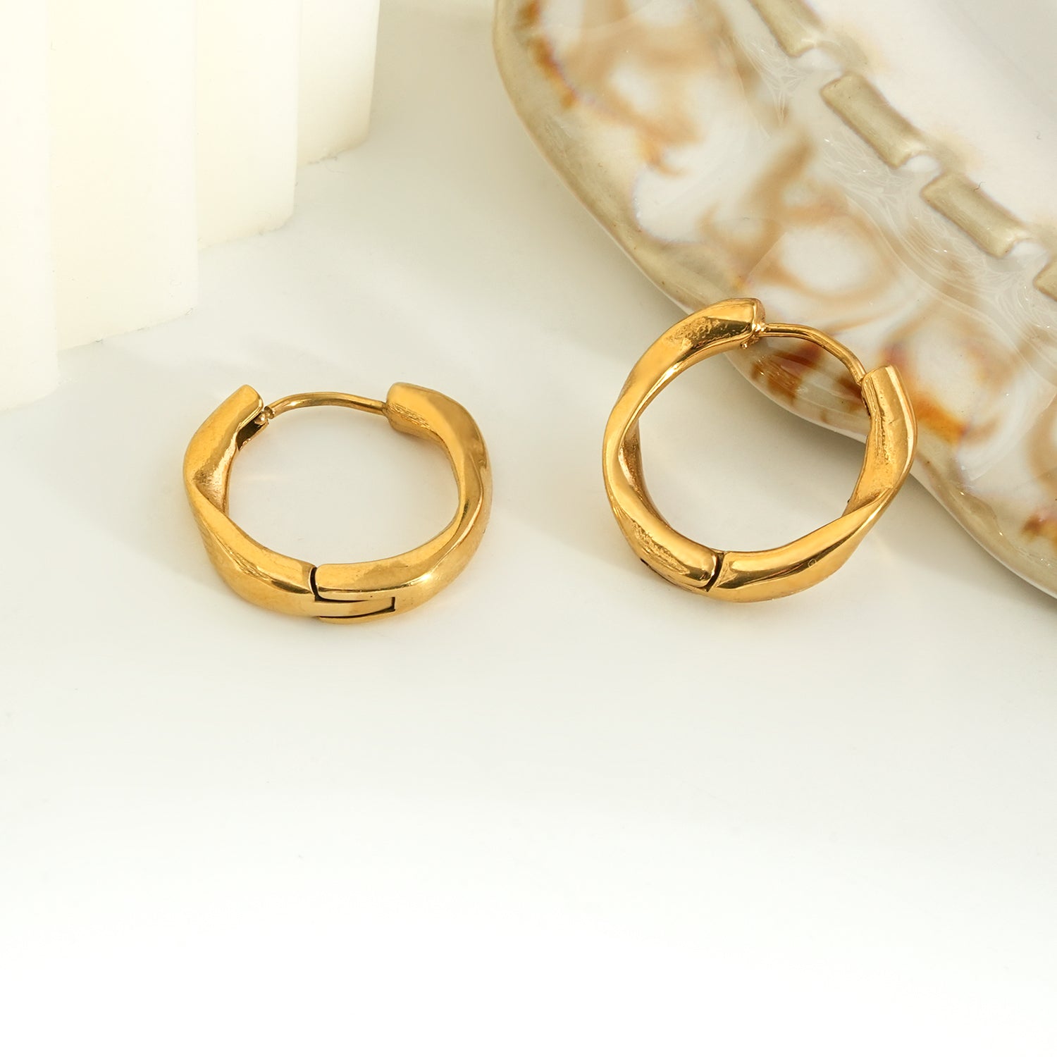 ARIDAMA Gold: Mid-Size Vintage Inspired Twisted Hoop Earrings