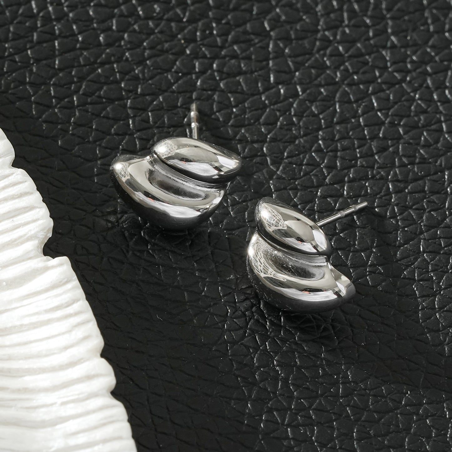 ATEMIS Silver (White Gold): Contemporary Abstract Shaped Stud Earrings