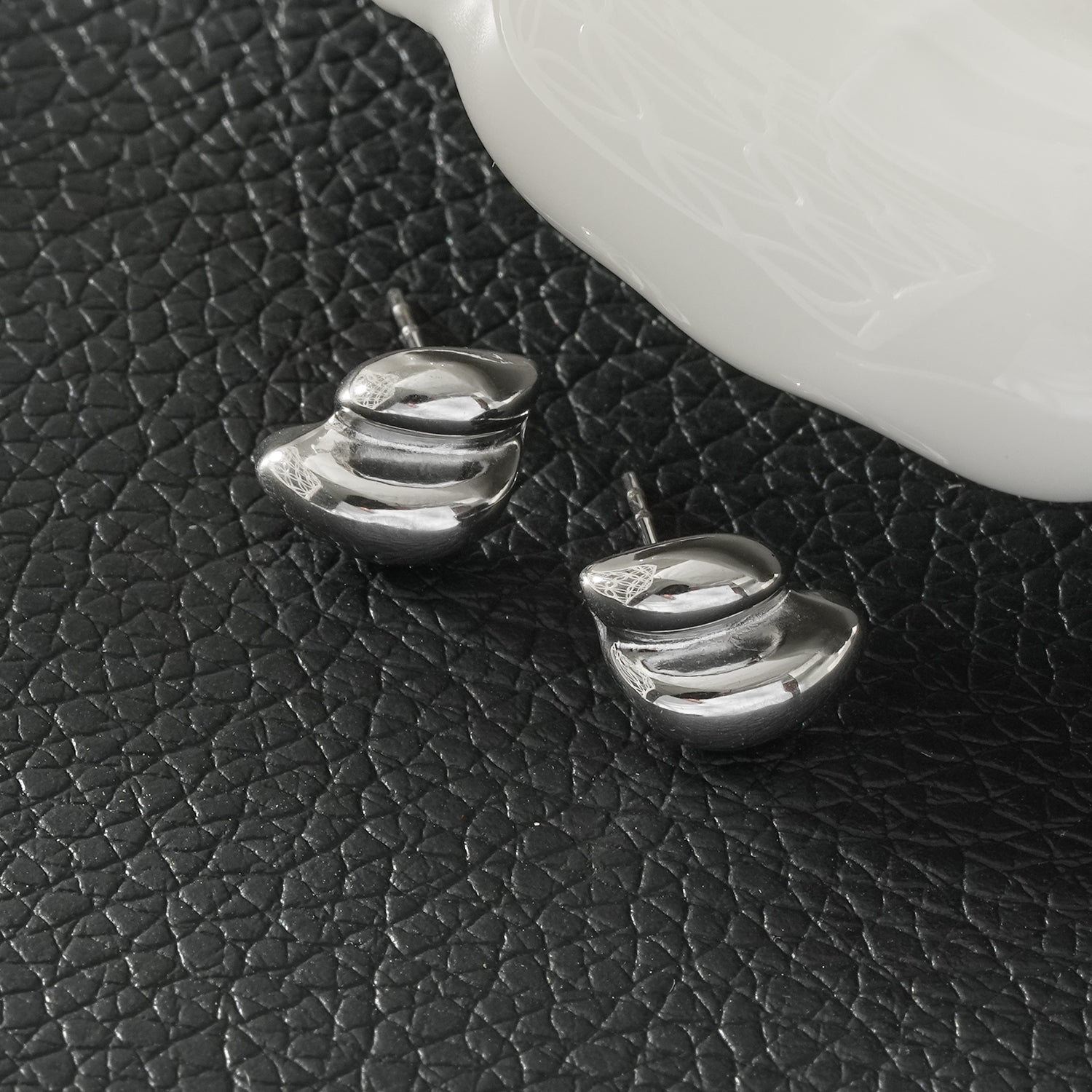 ATEMIS Silver (White Gold): Contemporary Abstract Shaped Stud Earrings