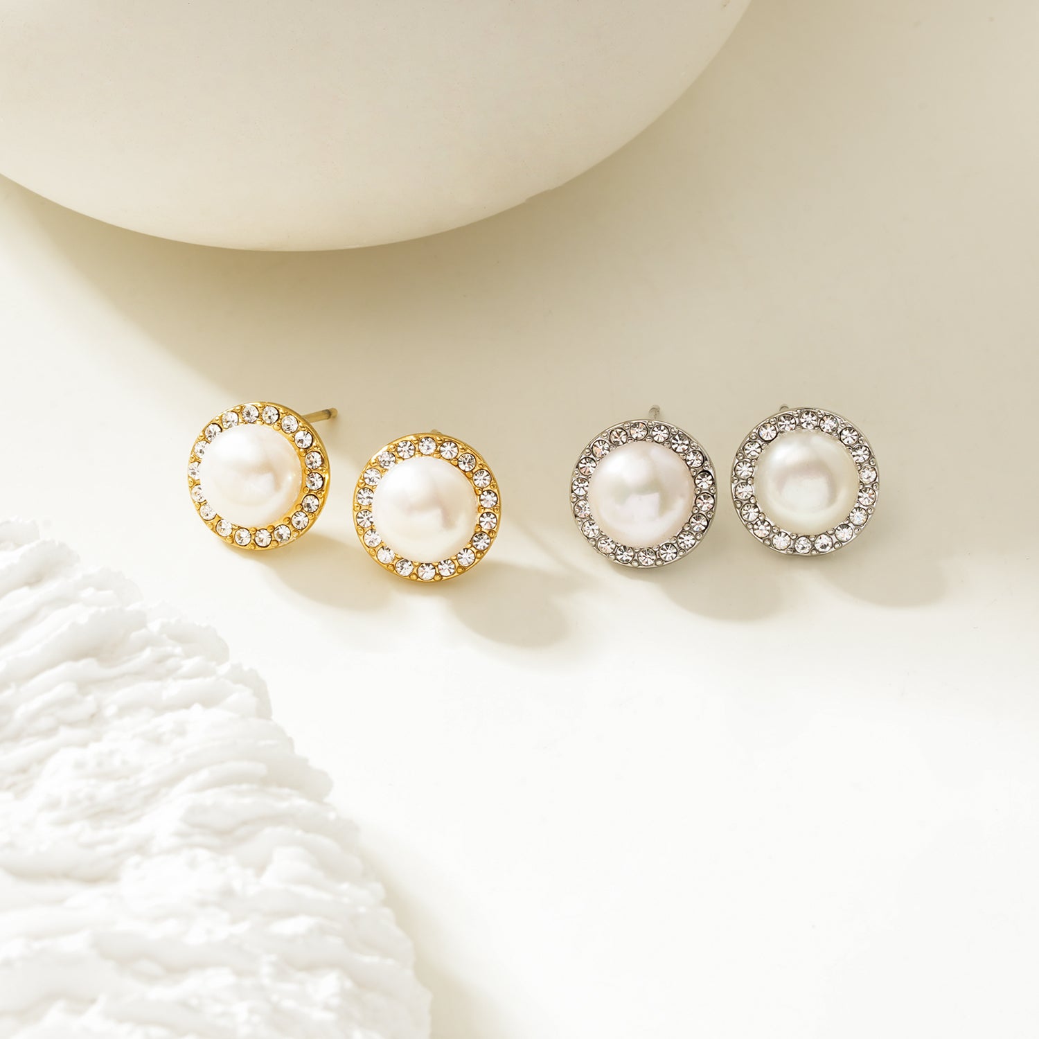 CADDA Silver (White Gold): Stud Earrings with Freshwater Pearl & Pavé Zirconia Border