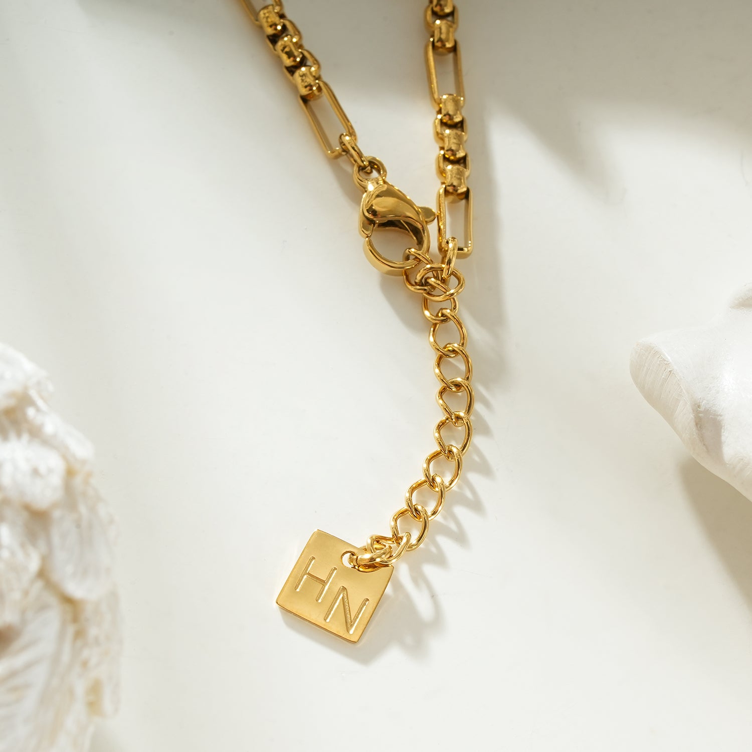 KIA Gold: Industrial Chic Vintage Link Bracelet