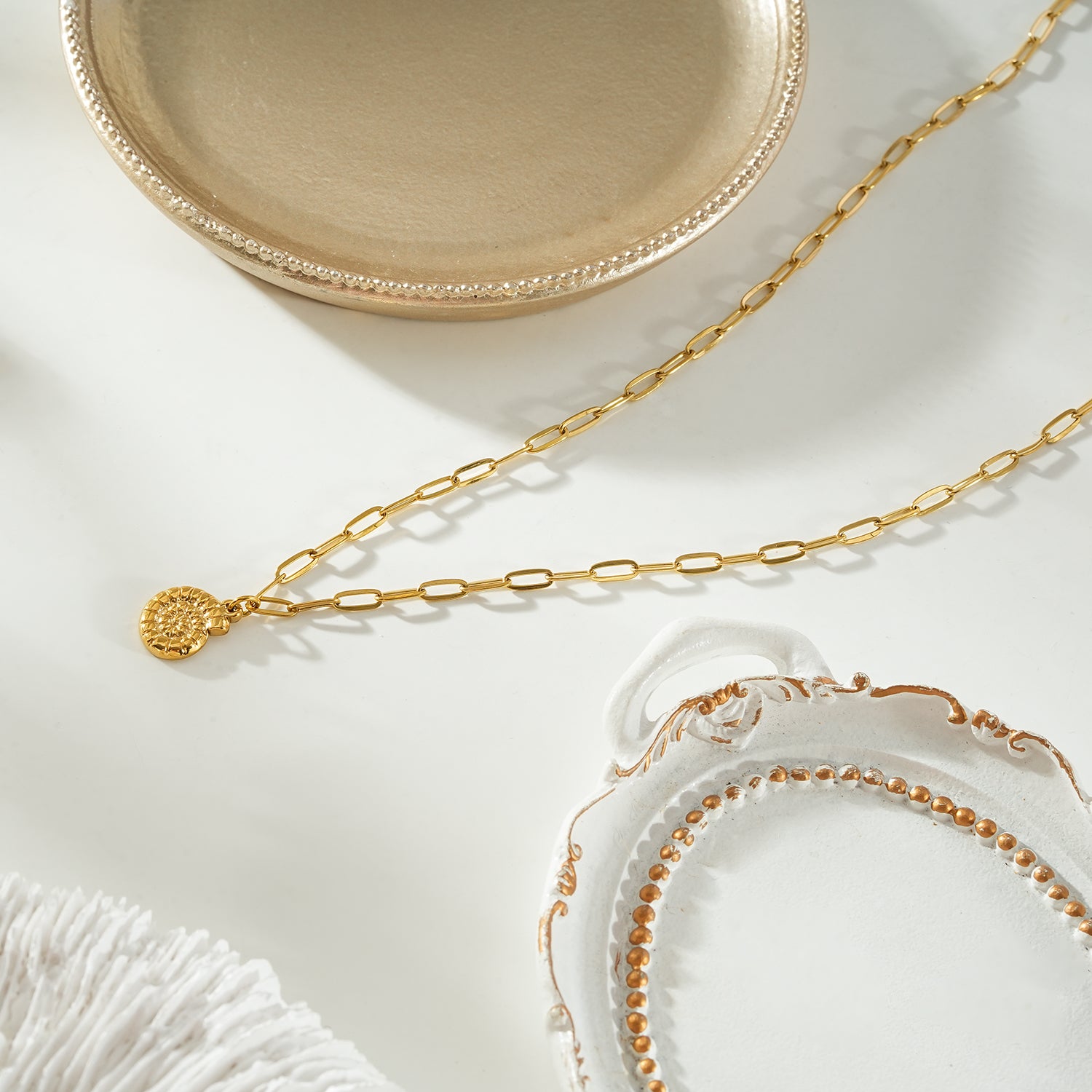 TANE Gold: Spiral Shell Pendant Paperclip Chain Necklace