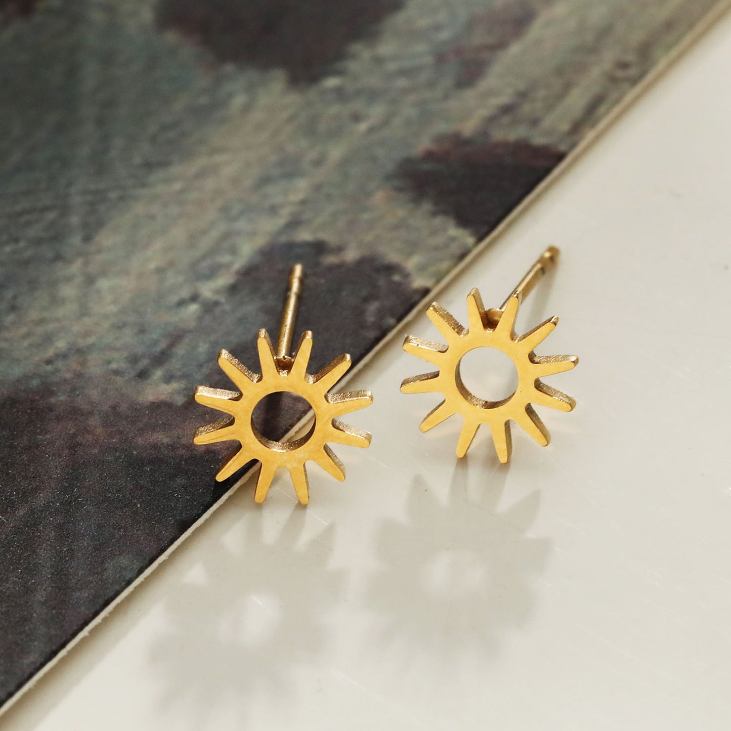 EDLA: 'Starry Night' Stud Earrings Gold