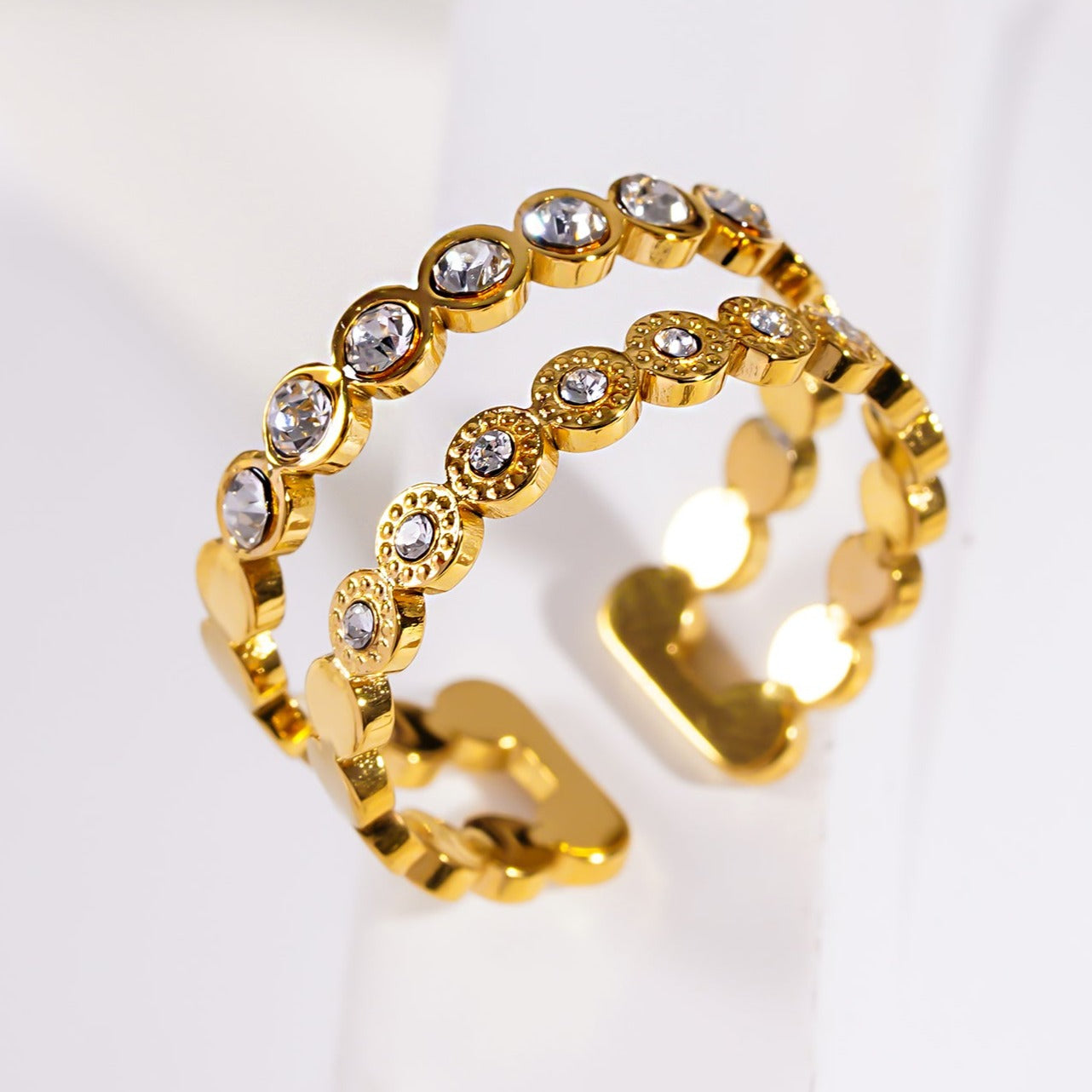 Style ERLAT 4287: Double Stacked Zirconia Embellished Textured Ring.