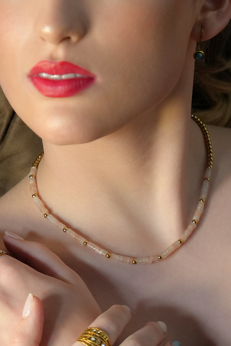 ISHANI: Pink Aventurine Stones and Gold Beaded Necklace