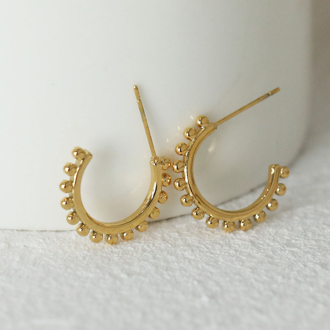 hackney-nine | hackneynine | Style ISLA 21053: Beaded Edge Hoop Earrings