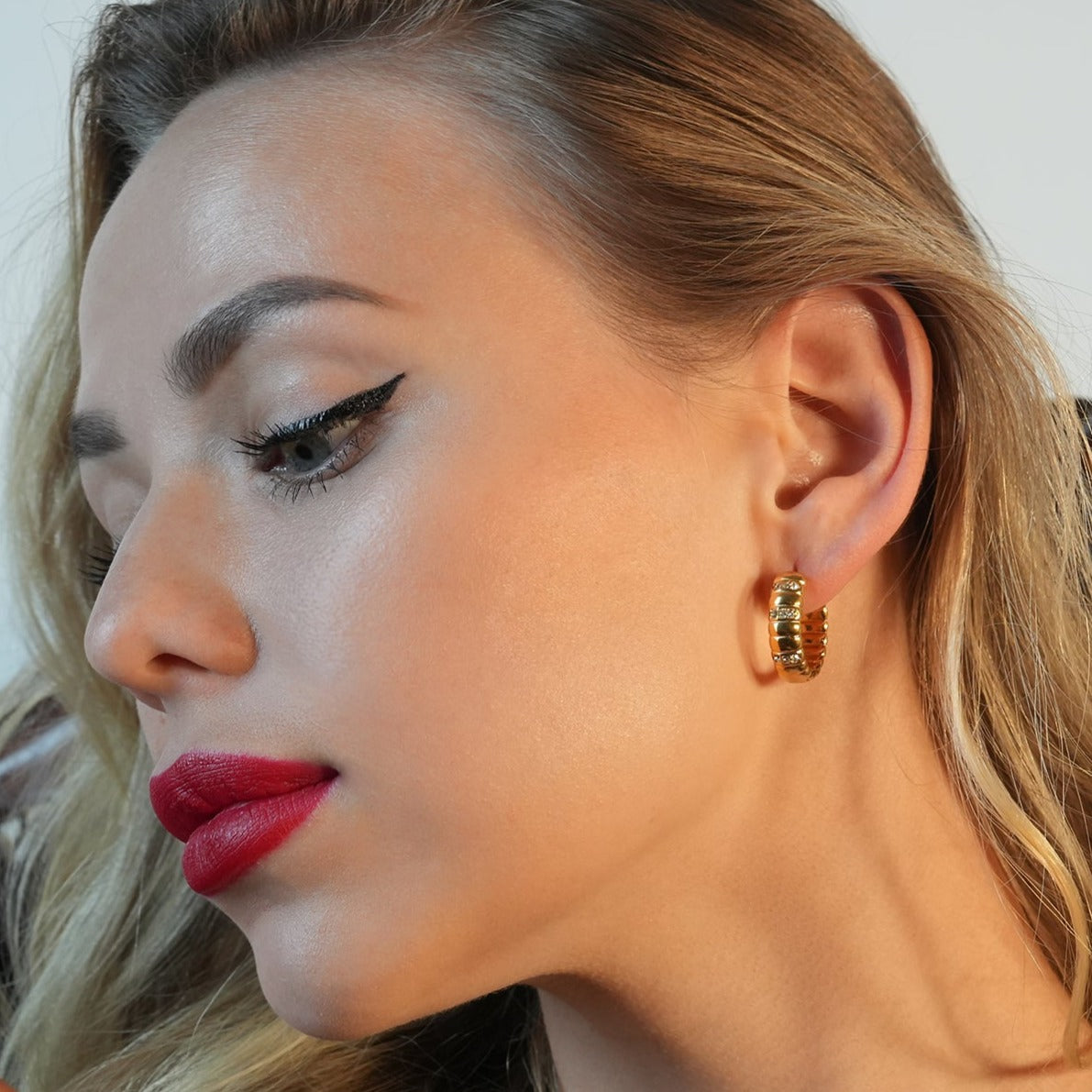 hackneynine | hackney-nine | sculpted-zirconia-embedded-hoop-earrings