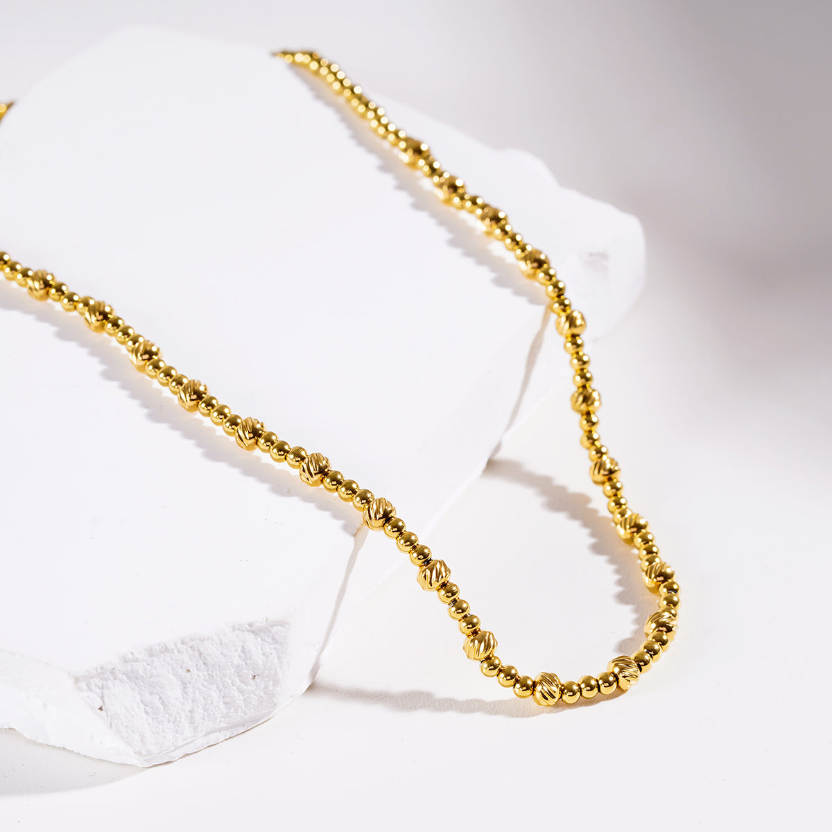 Style MILLIE 4469: Twin-Bead Fusion Gold Chain Necklace.