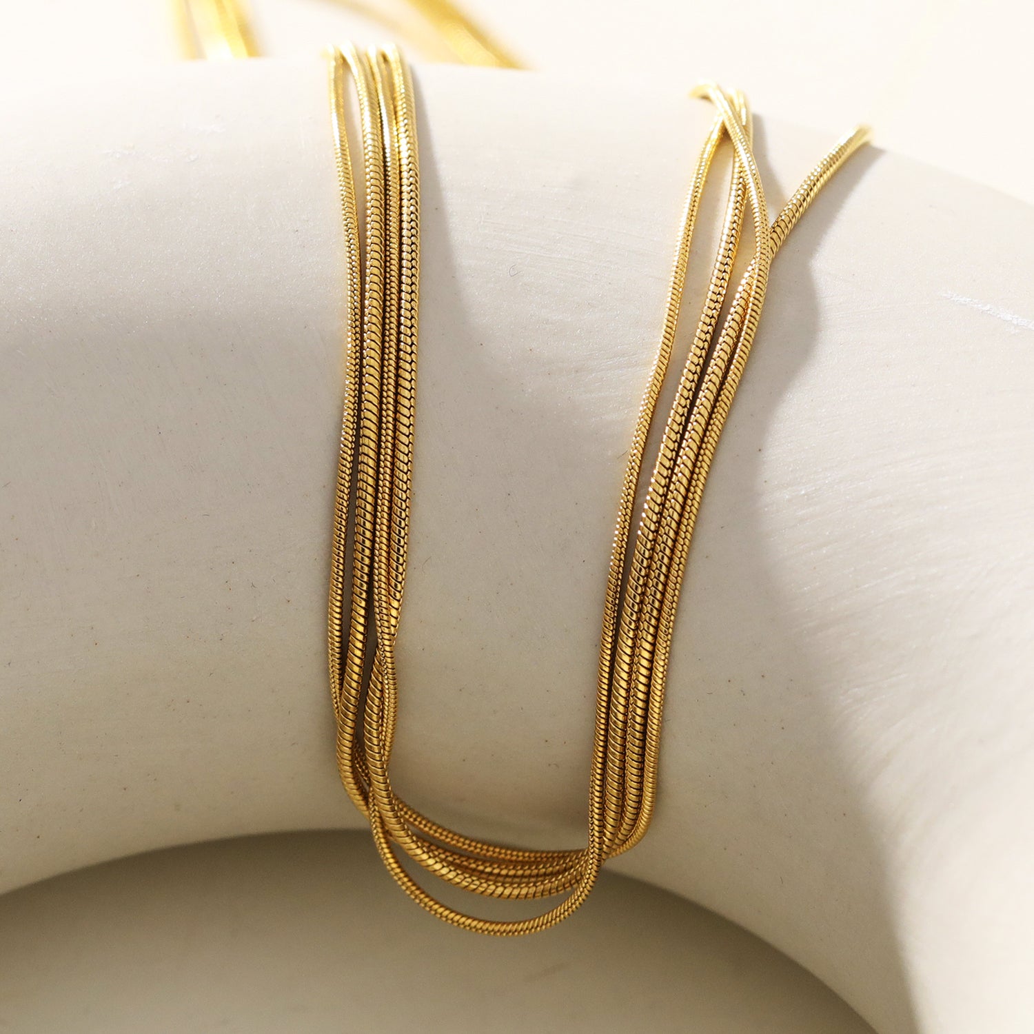 hackneynine | Style AVEZZANO 06219: Snake-Skin Textured Multi-Strand Chain Necklace - Exquisite Elegance