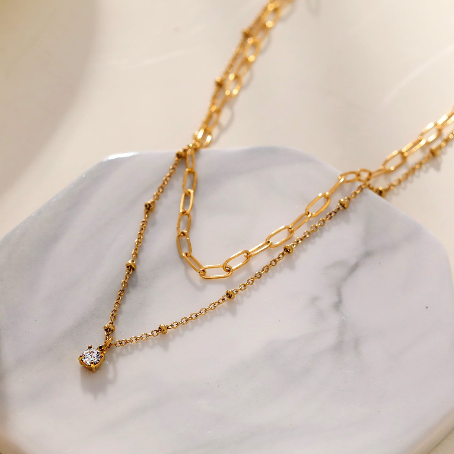 hackney-nine | hackneynine | Style KATERI 52205G Gold: Pre-Layered Chains Necklace with a Solitaire Zirconia Charm Pendant