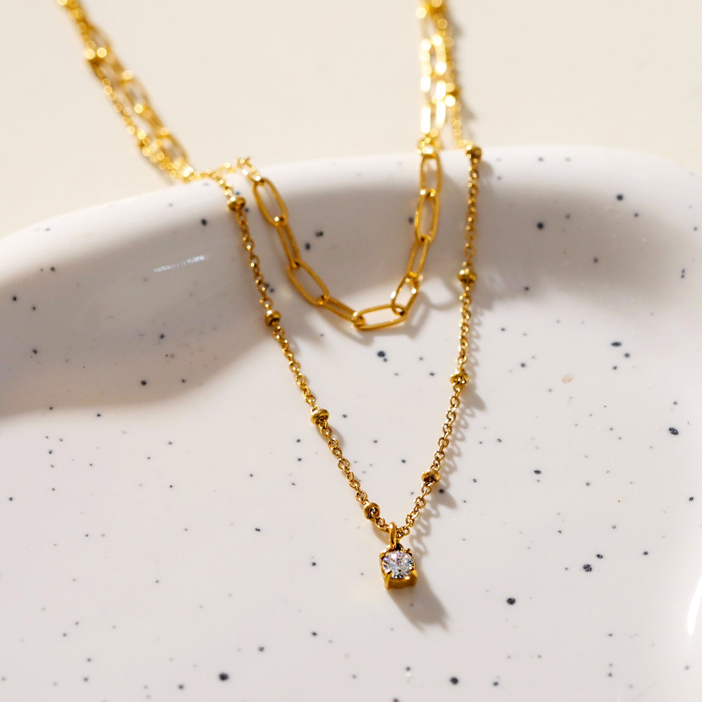 hackney-nine | hackneynine | Style KATERI 52205G Gold: Pre-Layered Chains Necklace with a Solitaire Zirconia Charm Pendant