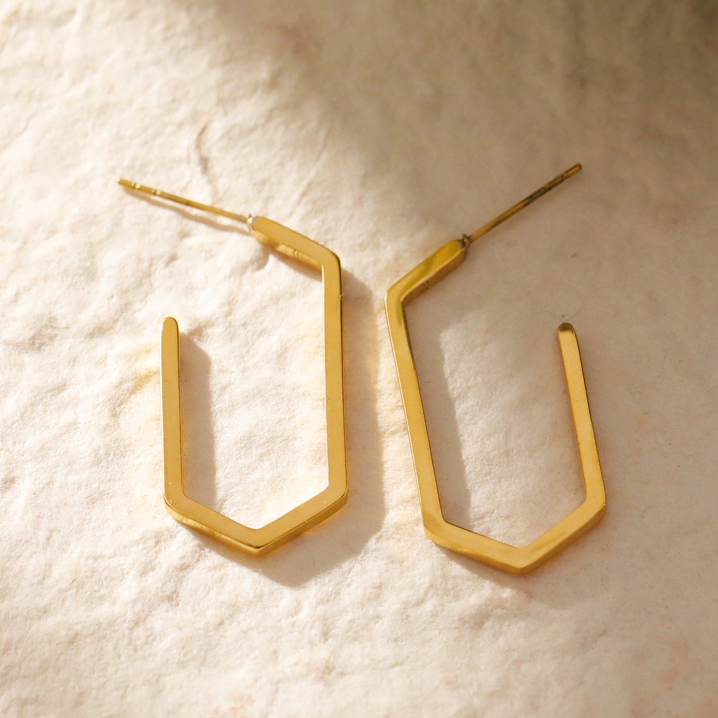 DIMITRA "Geometry Redefined - Rectangle Hoop Earrings with Triangular Flair"