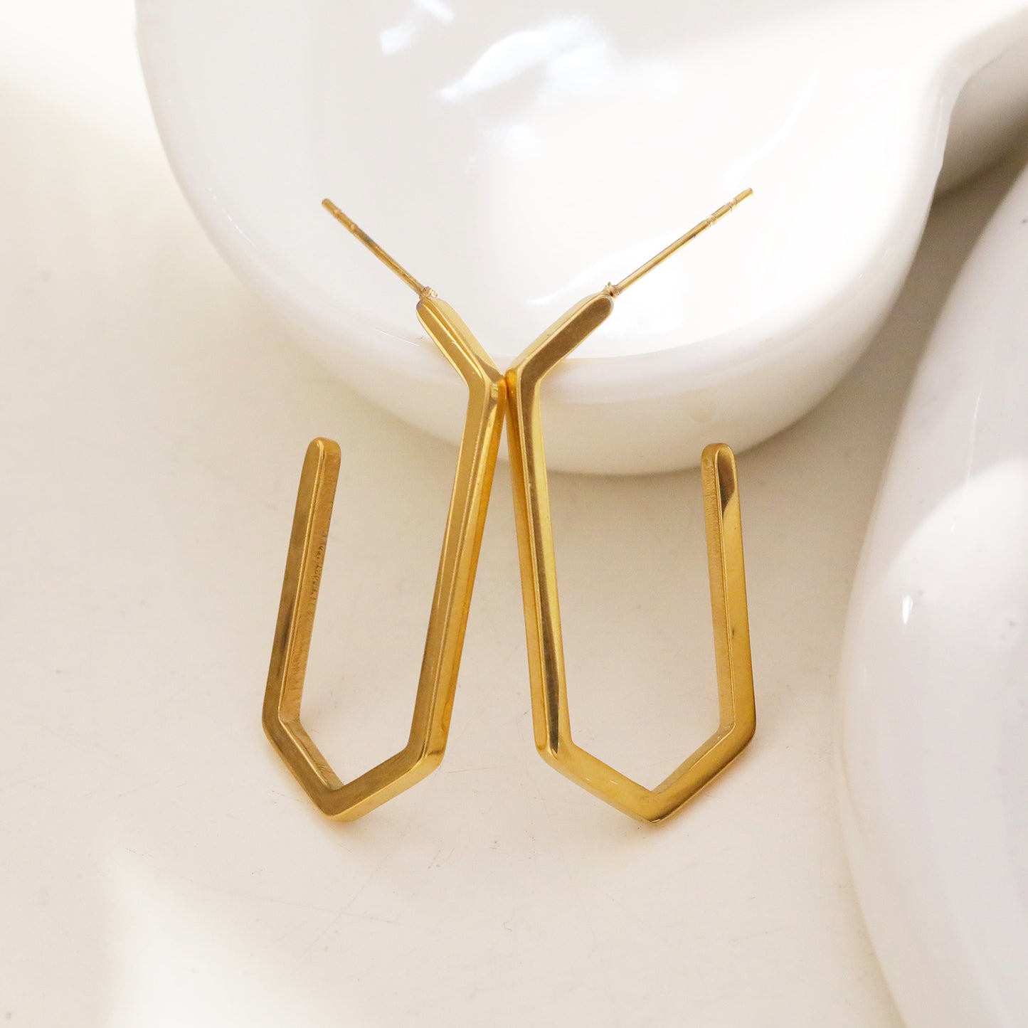 DIMITRA "Geometry Redefined - Rectangle Hoop Earrings with Triangular Flair"