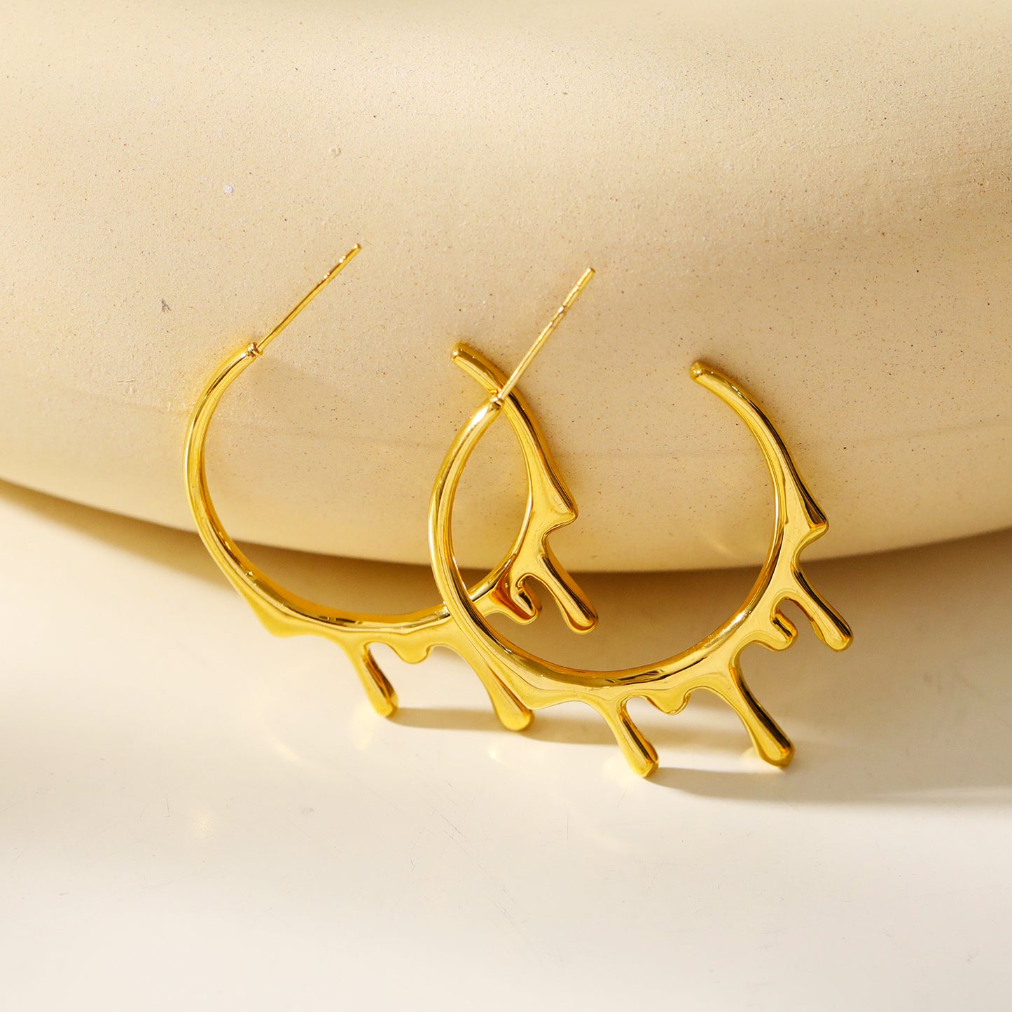 VASILIKI: 'Artistry in Motion' Drip-Paint Hoop Earrings