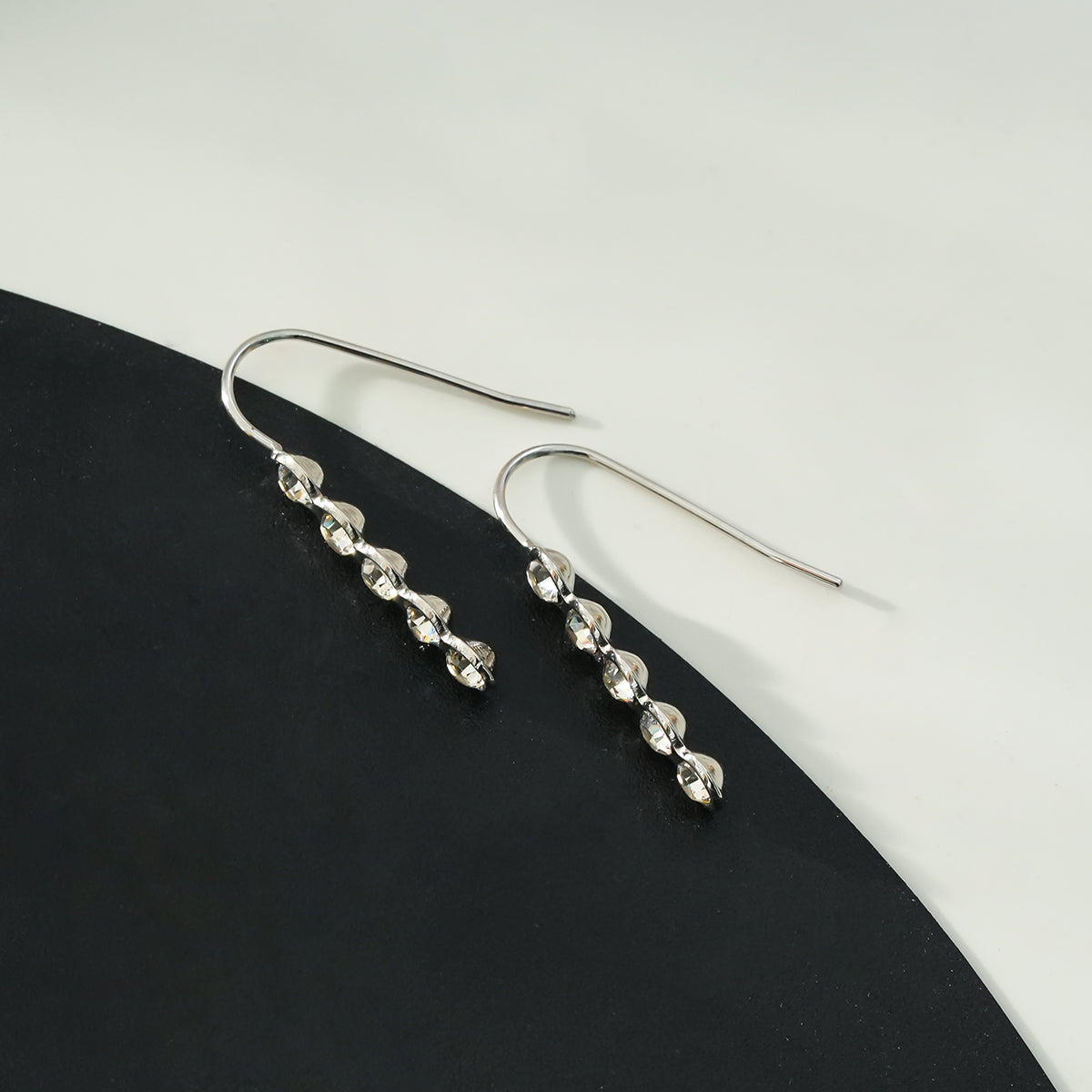 PELLA Silver (White Gold): Minimalist Moissanite Row Stud Earrings – Elegant Sparkle in Every Line