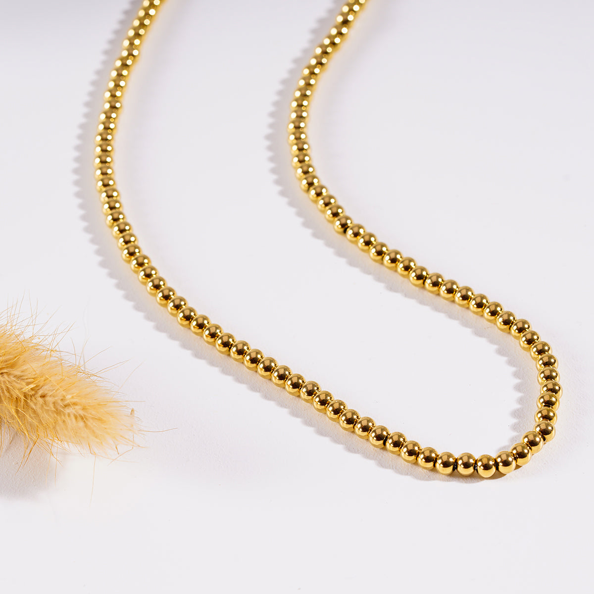 Style RIKKO 4322: Ball-Beads Contemporary Chain Necklace.